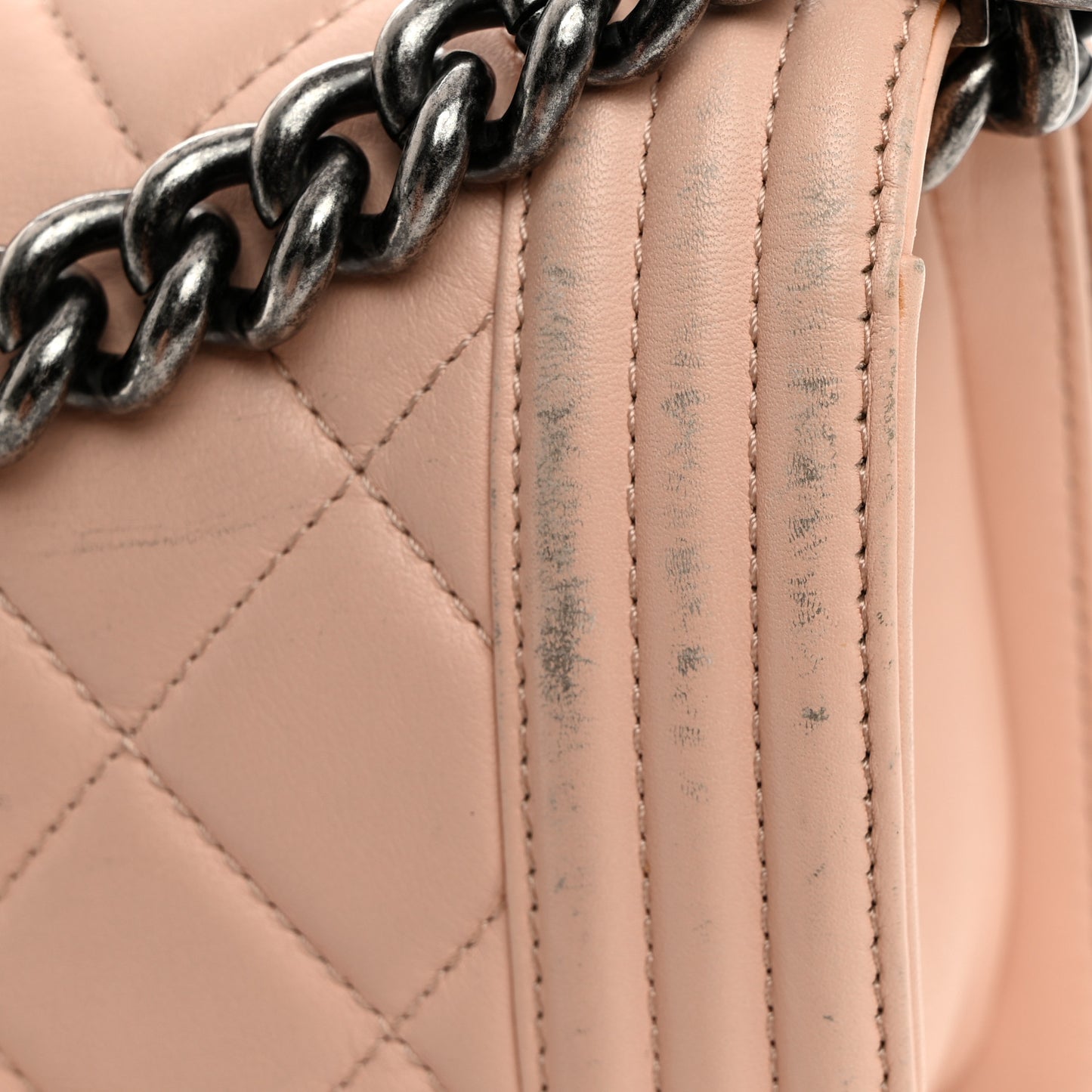 Lambskin Quilted Boy Flap Light Pink