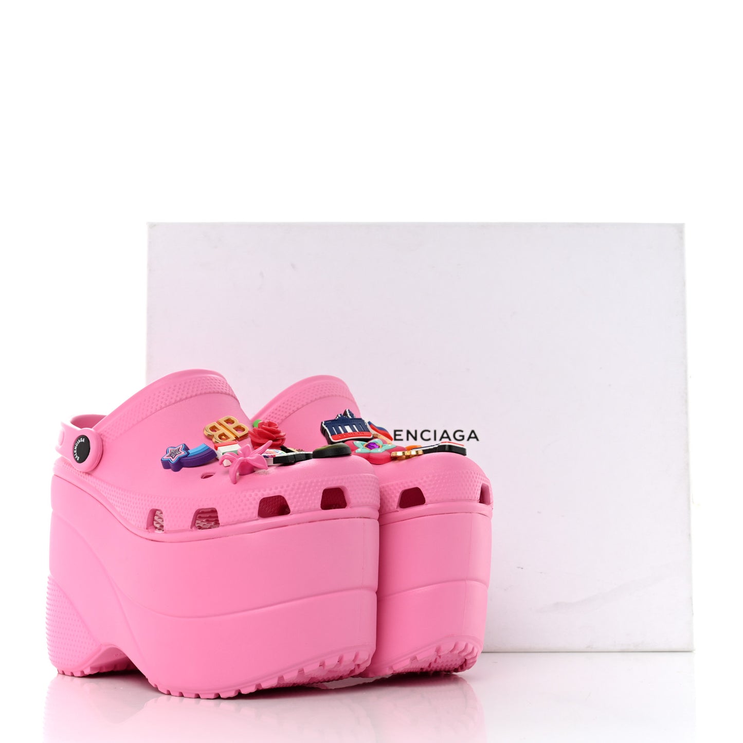X CROCS Rubber Textured Womens Platform Sandals 35 Rose Bonbon