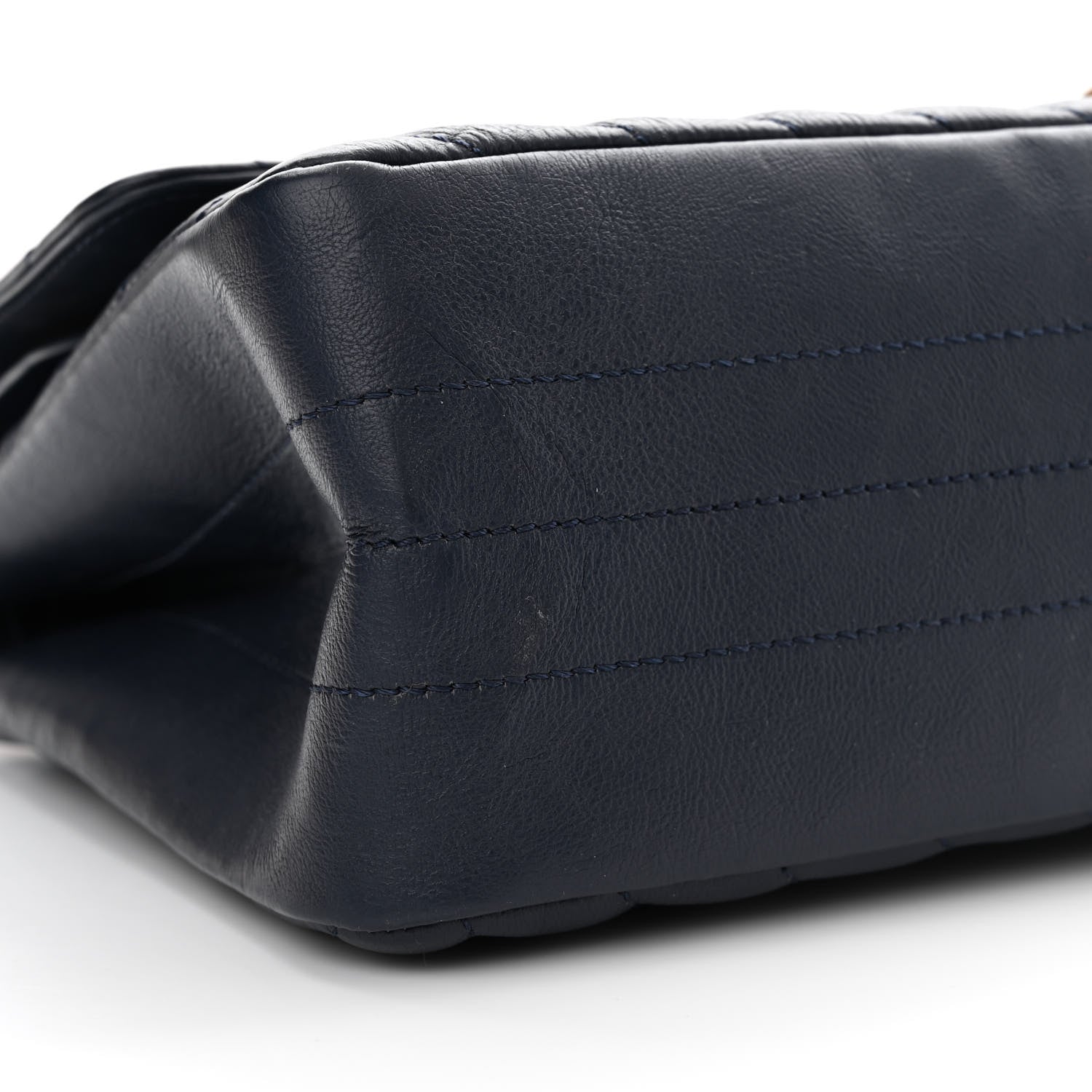Chanel Crumpled Calfskin Chevron Quilted 2.55 Reissue 226 Navy Blue 9 of 15
