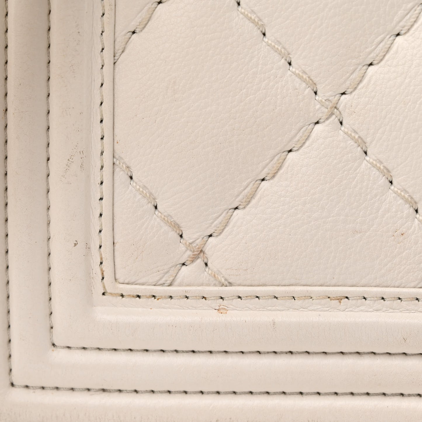 Calfskin Double Stitch New Medium Boy Flap White