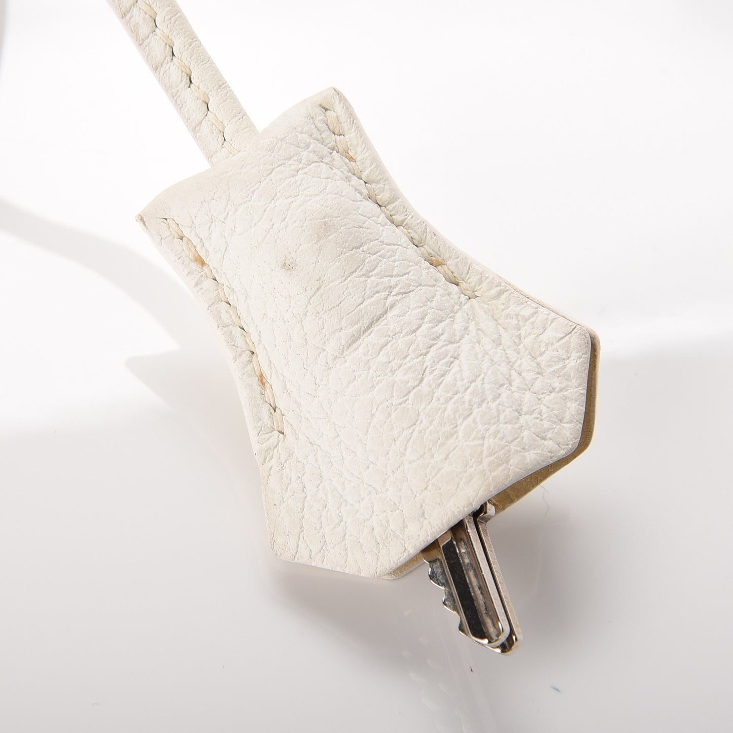 Taurillon Clemence Birkin 30 White