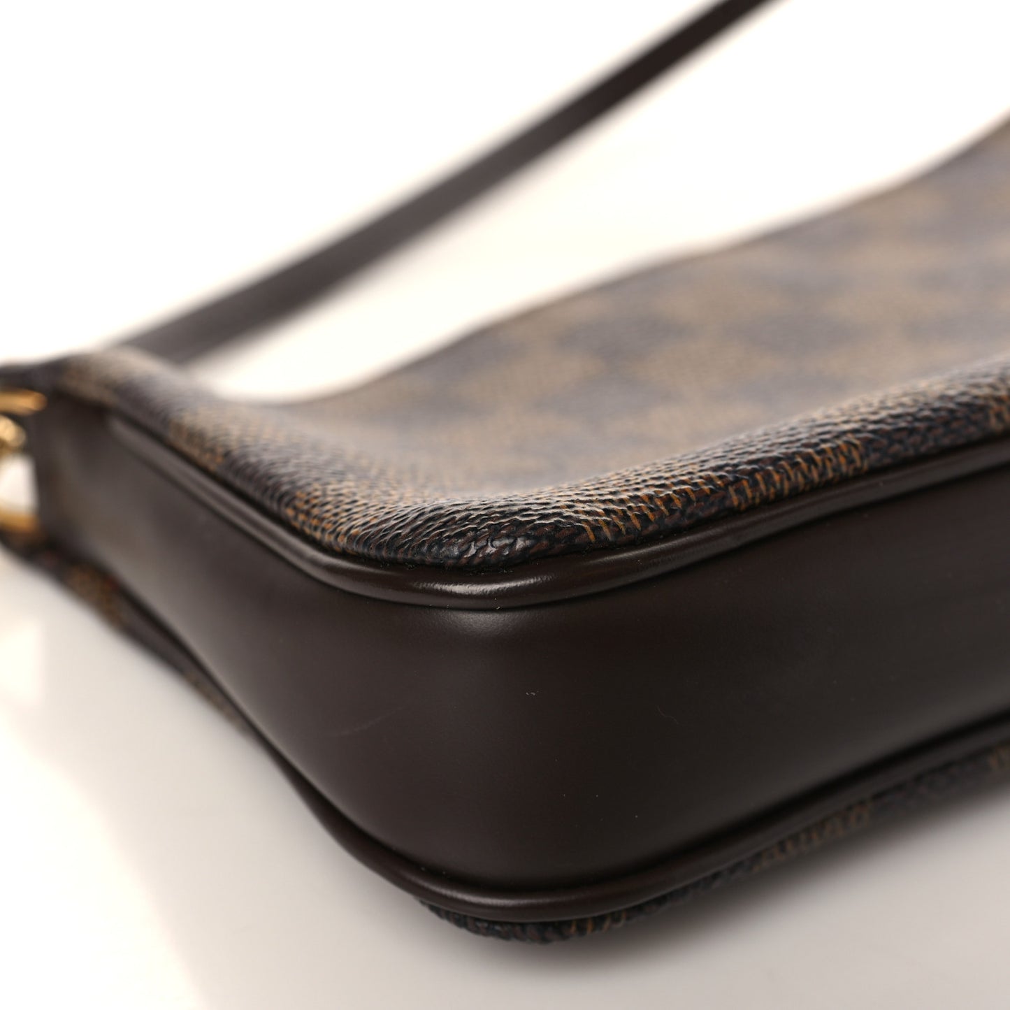 Damier Ebene Navona Pochette Accessories