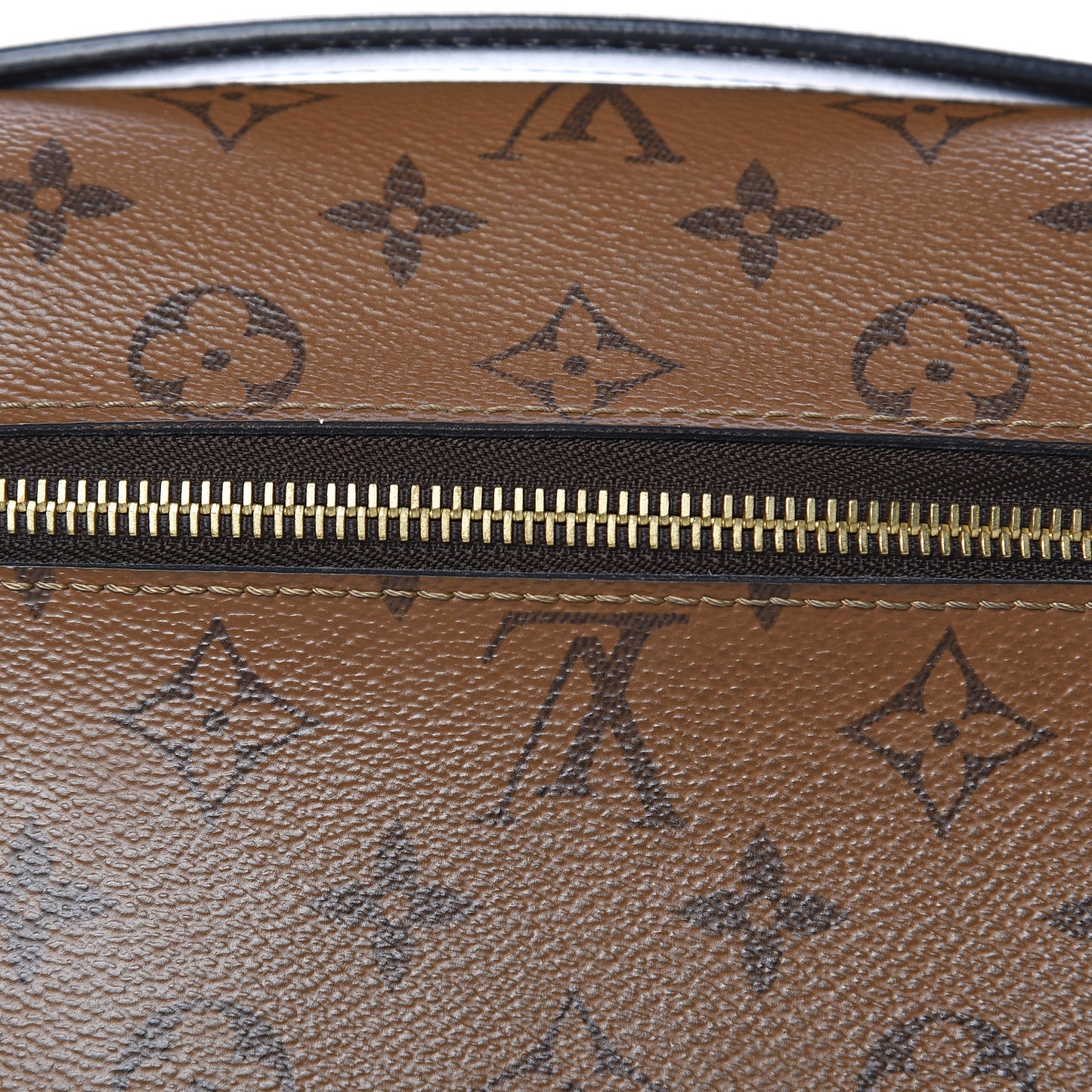 Reverse Monogram Pochette Metis