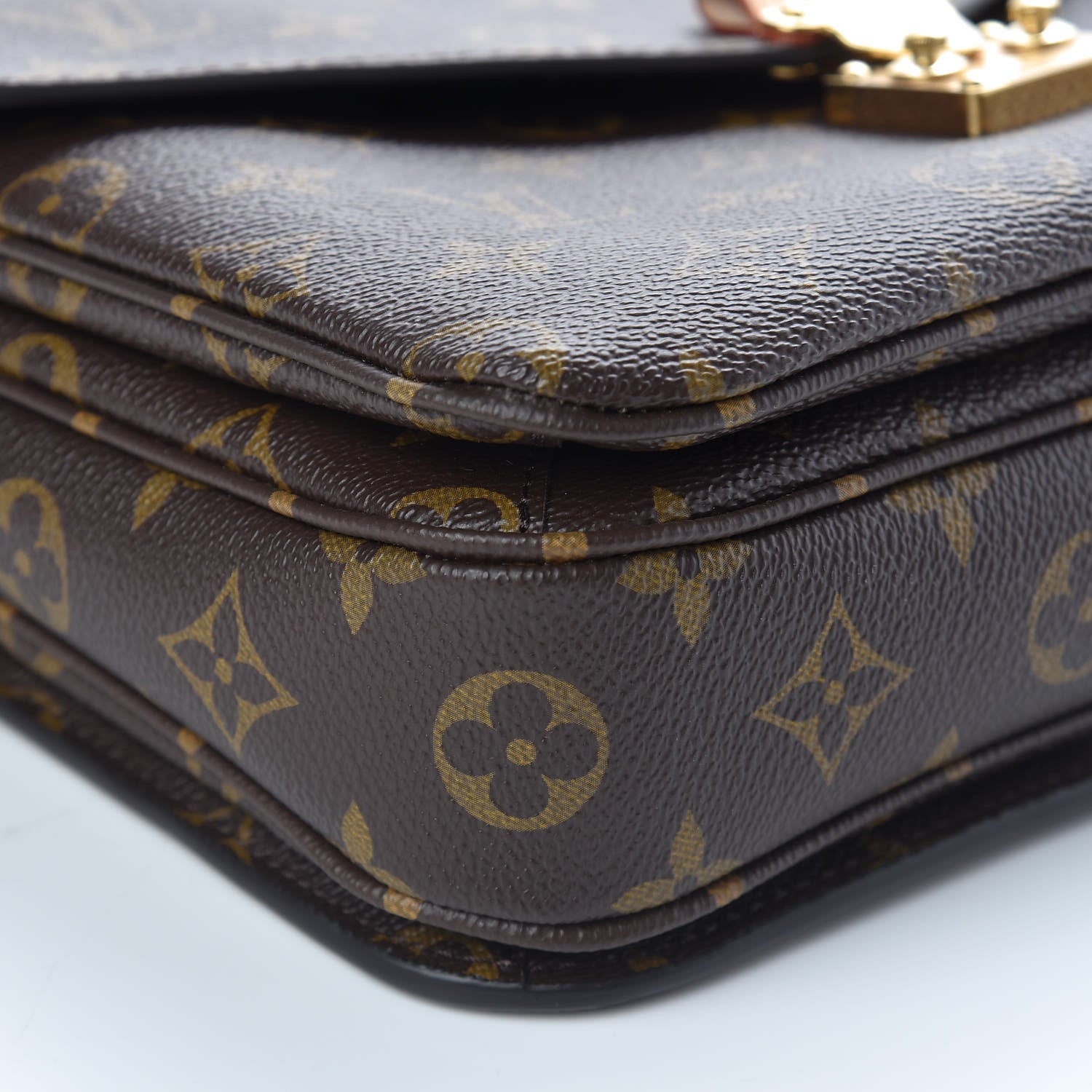 Louis Vuitton Monogram Pochette Metis 8 of 11