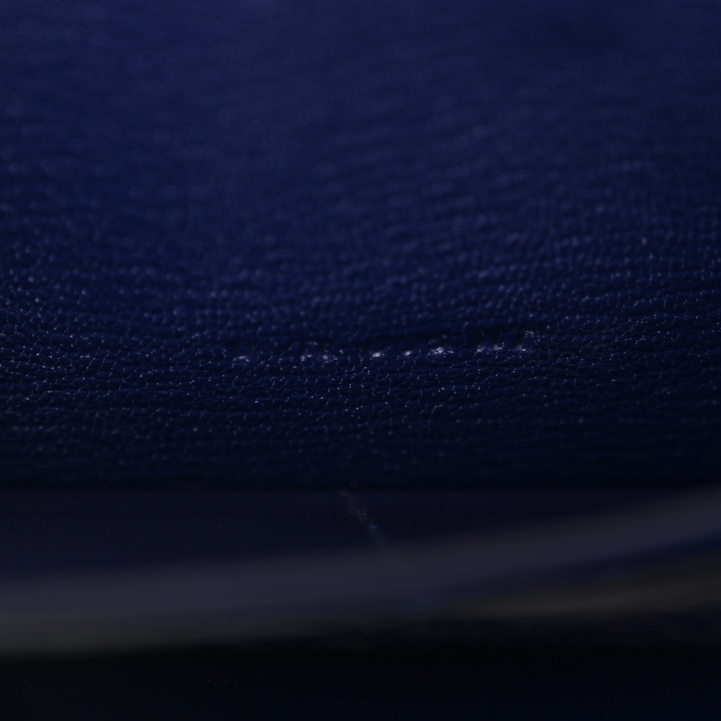 Chevre Mysore Kelly Longue Wallet Bleu Ecre
