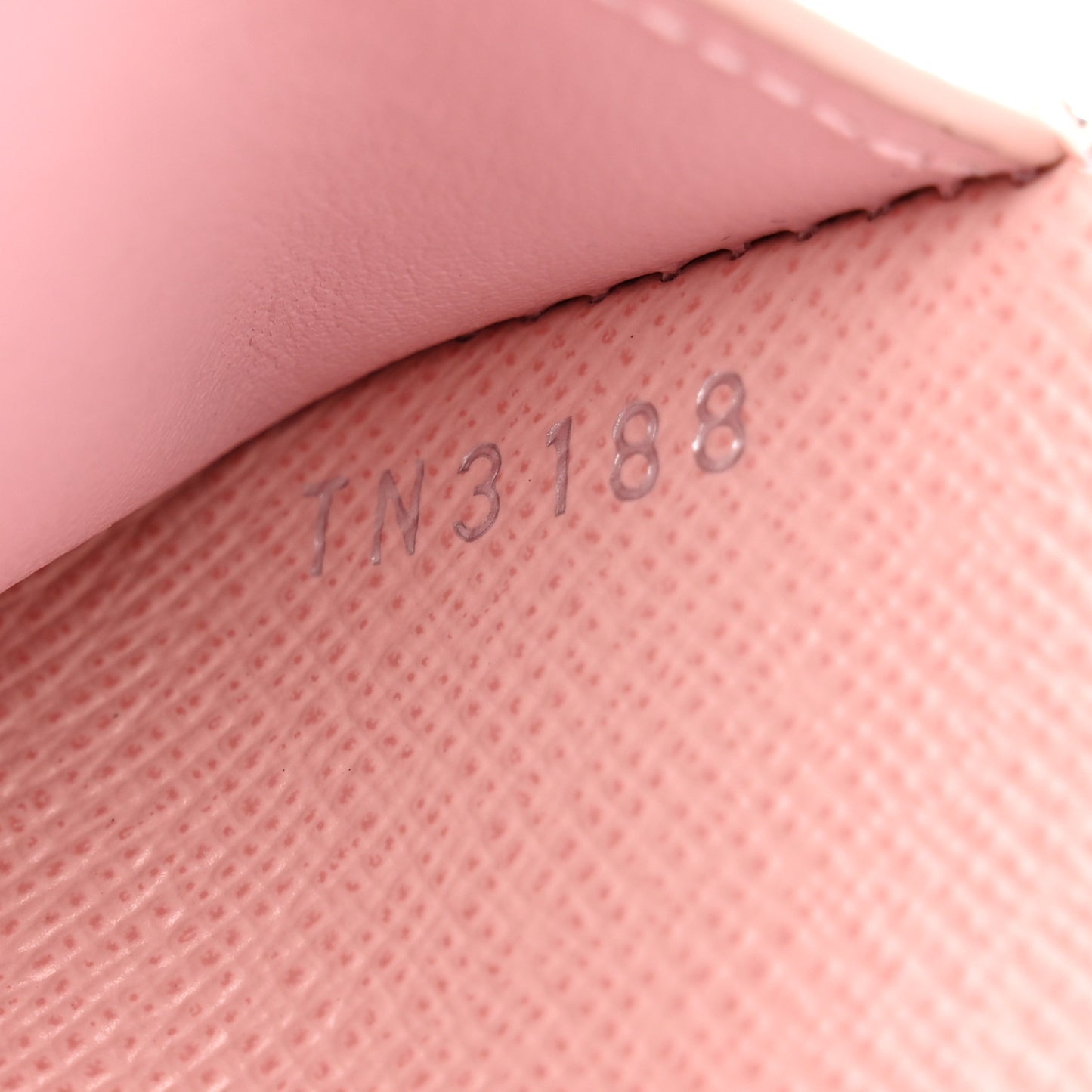 Epi Twist Compact Wallet Rose Ballerine