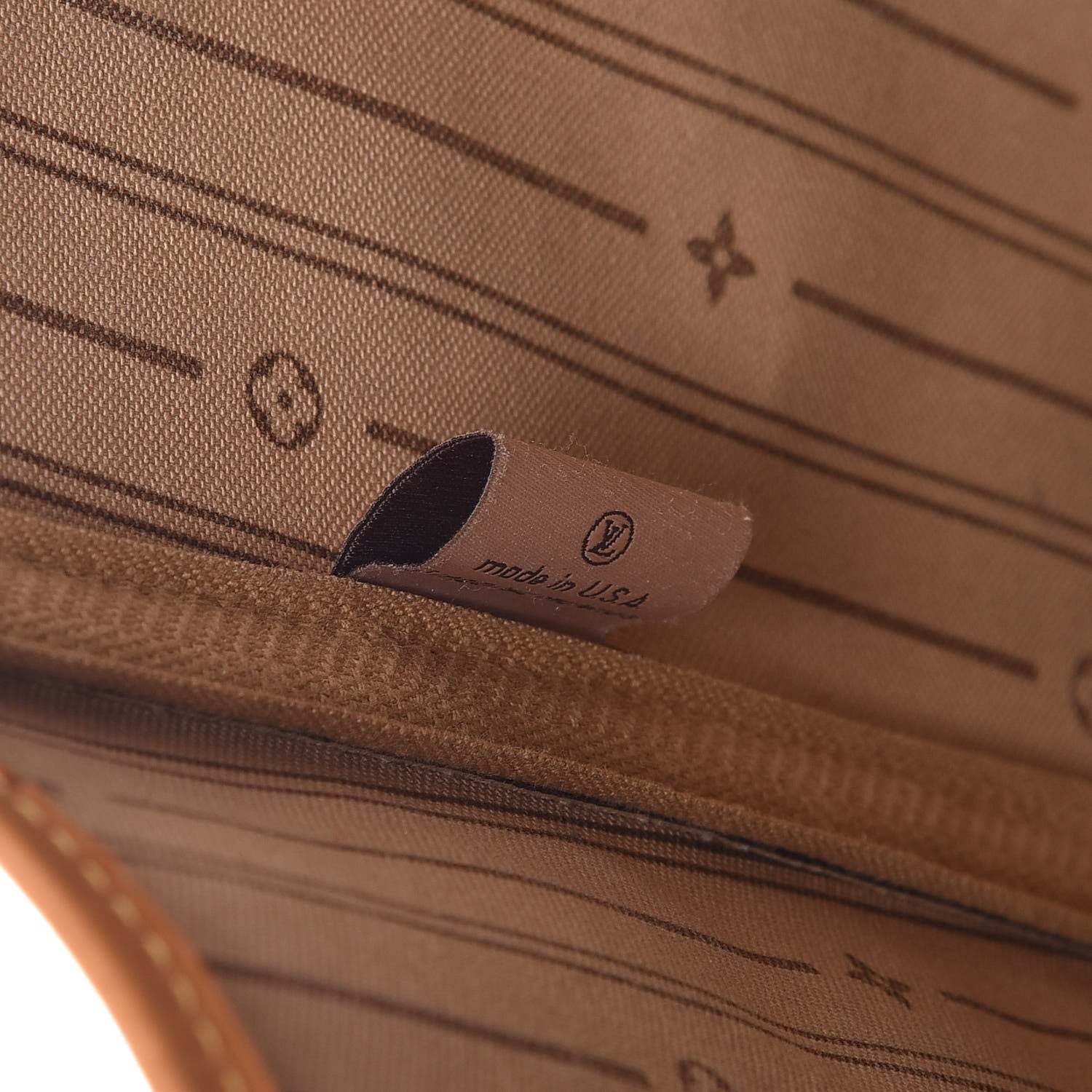 Louis Vuitton Monogram Neverfull MM 7 of 11