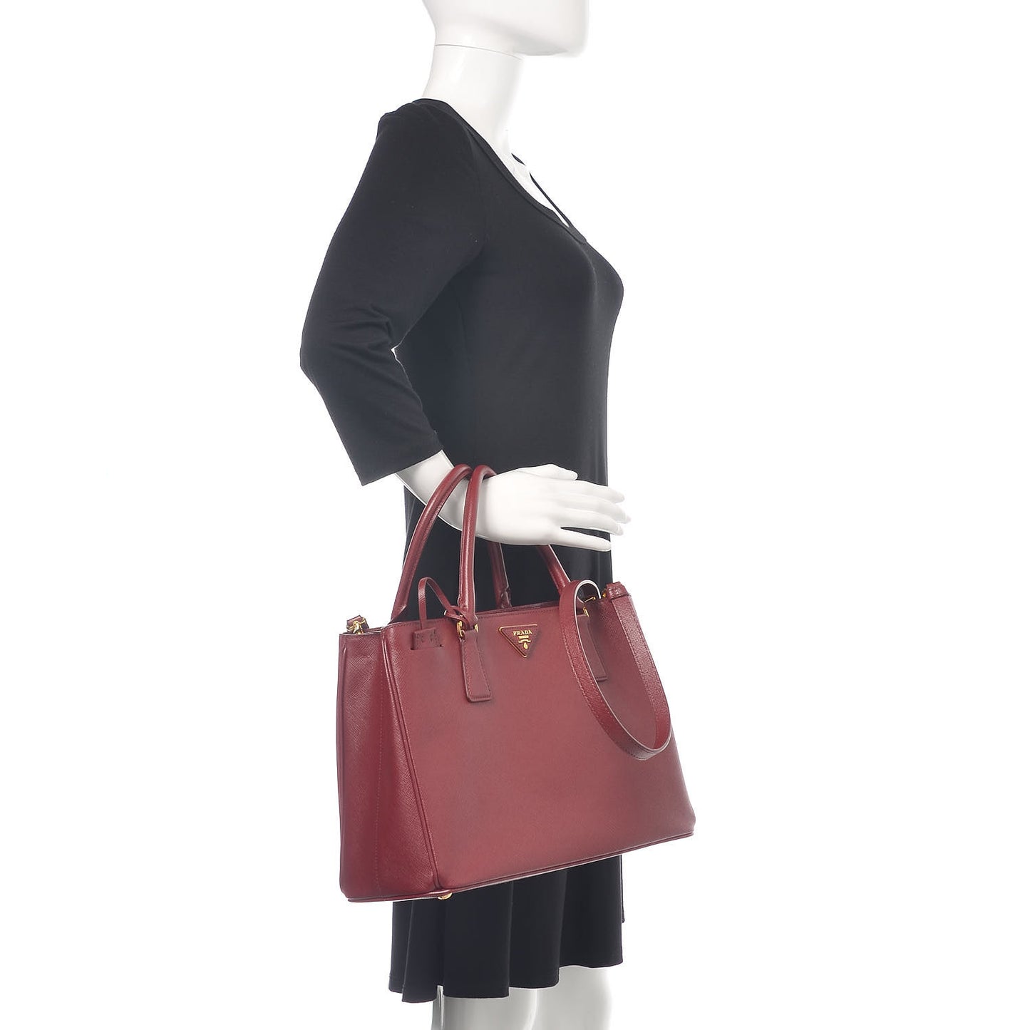 Saffiano Lux Medium Tote Cherry