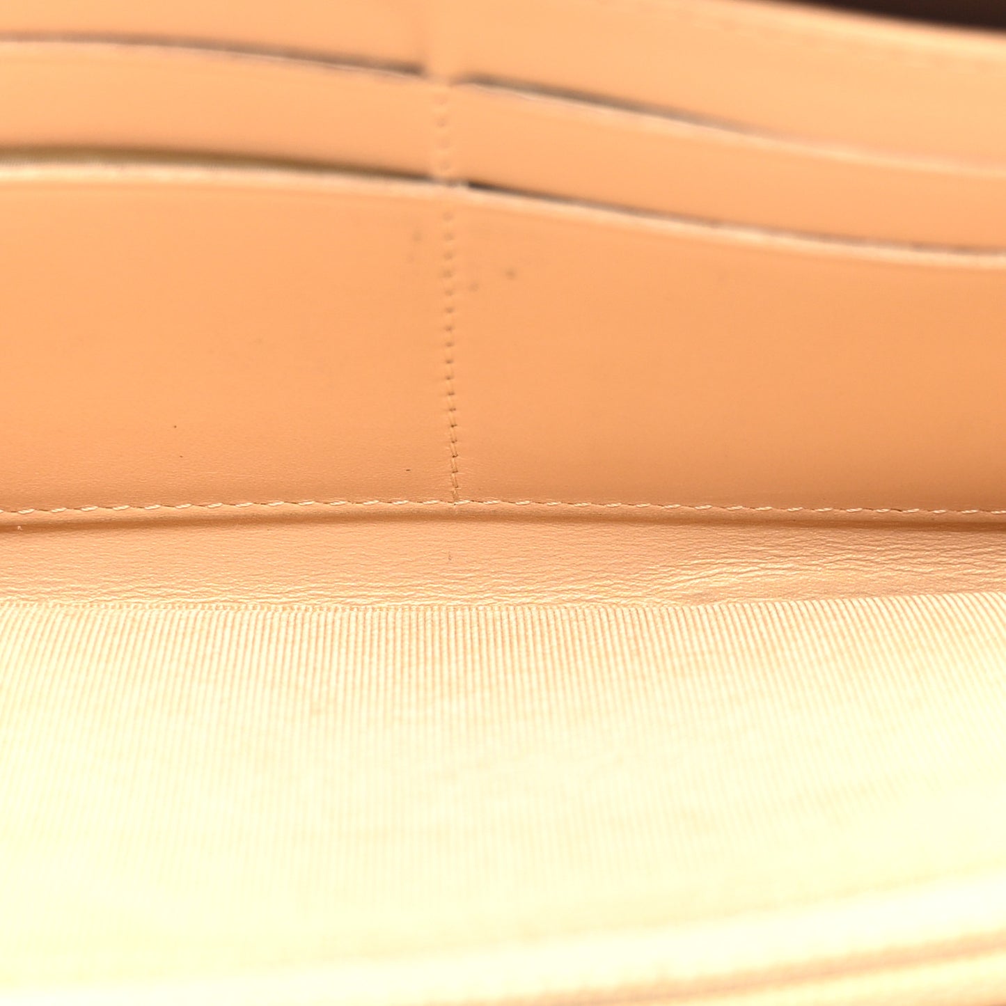 Iridescent Caviar Quilted Large Gusset Zip Around Wallet Beige Clair