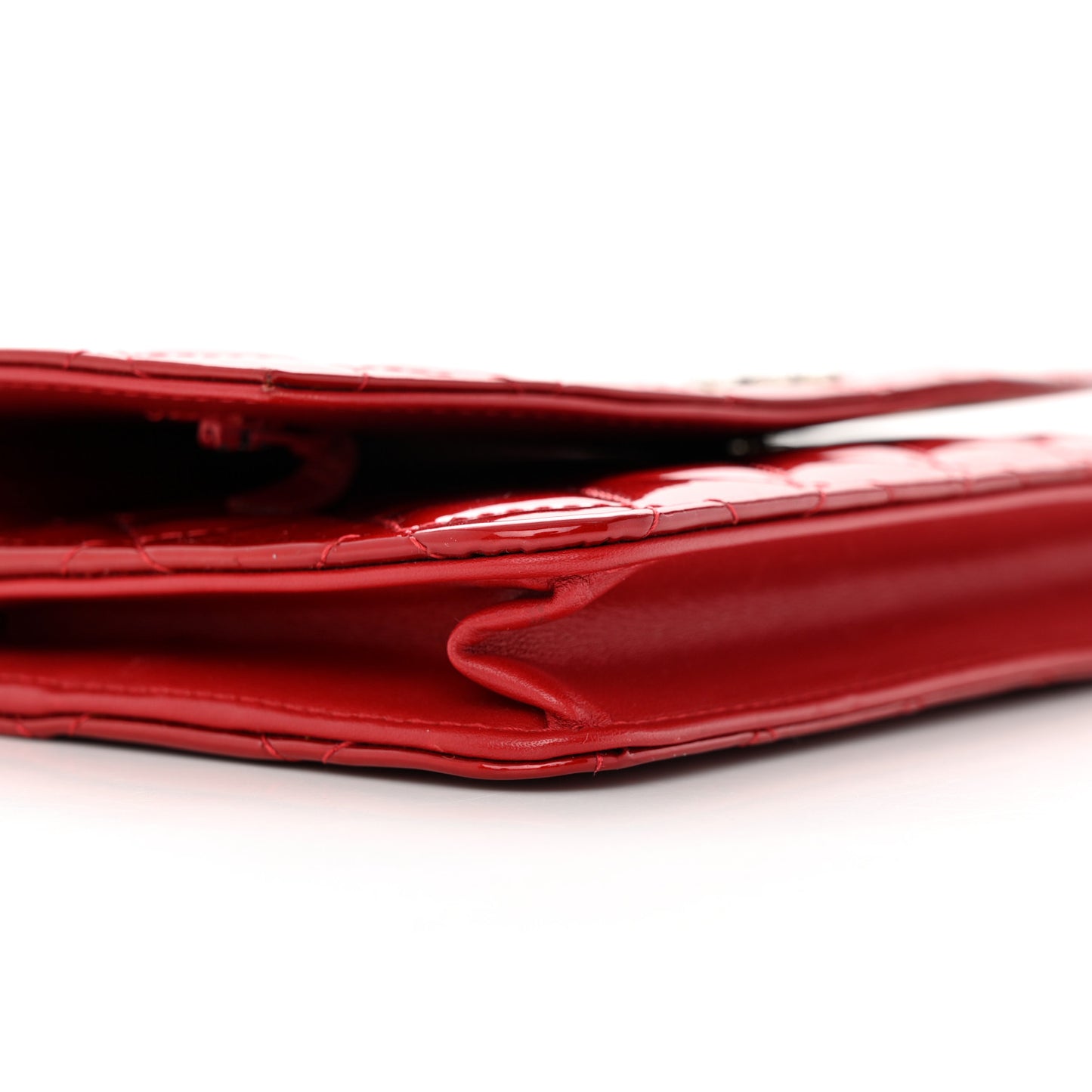 Patent Quilted Brilliant Wallet On Chain WOC Red
