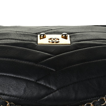 Chanel Lambskin Scallop Quilted Medium Pagoda Flap Black 6 of 9