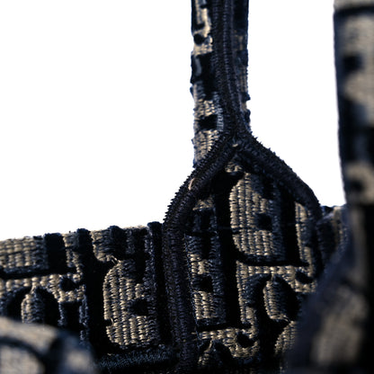 Christian Dior Oblique Velvet Book Tote Blue Multicolor 13 of 14