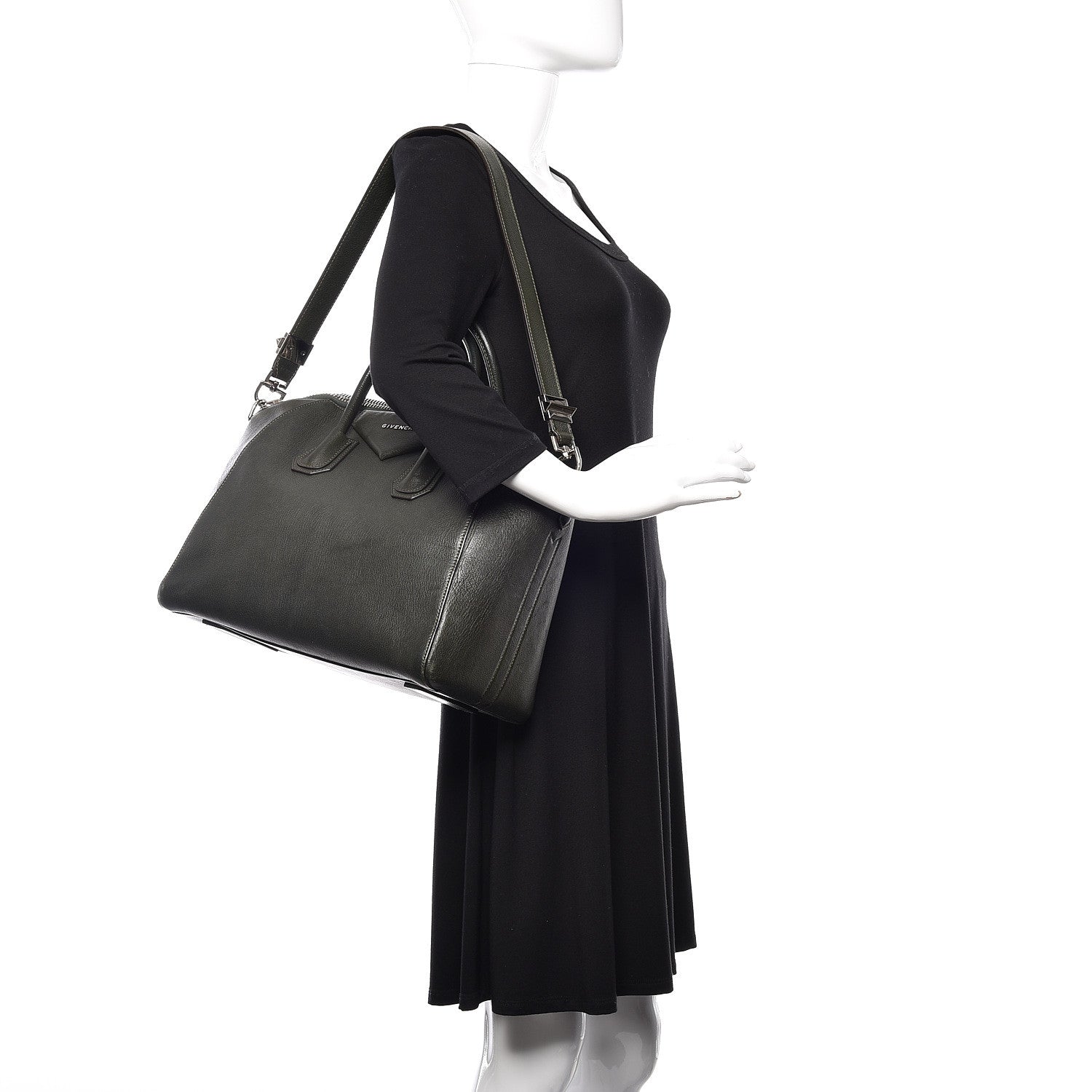 Givenchy Sugar Goatskin Medium Antigona Military 2 of 18