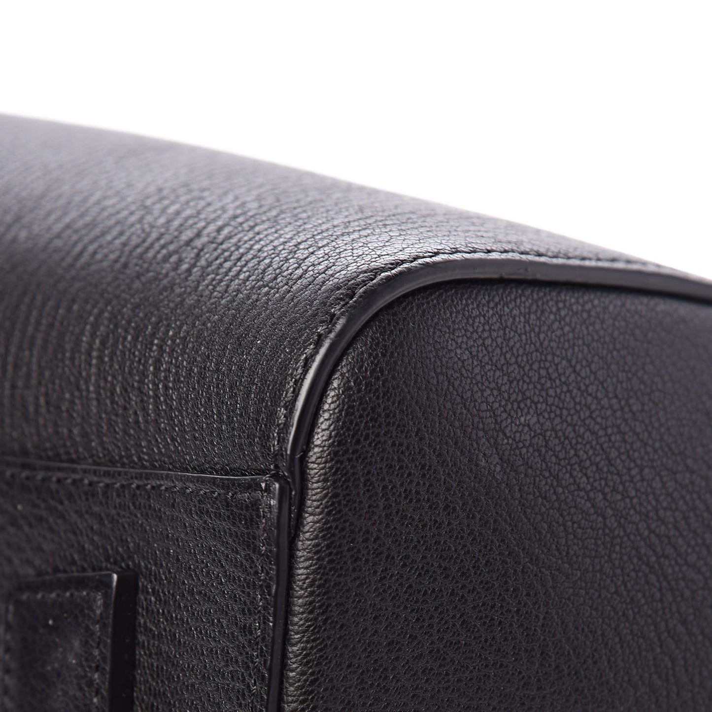 Sugar Goatskin Medium Antigona Black