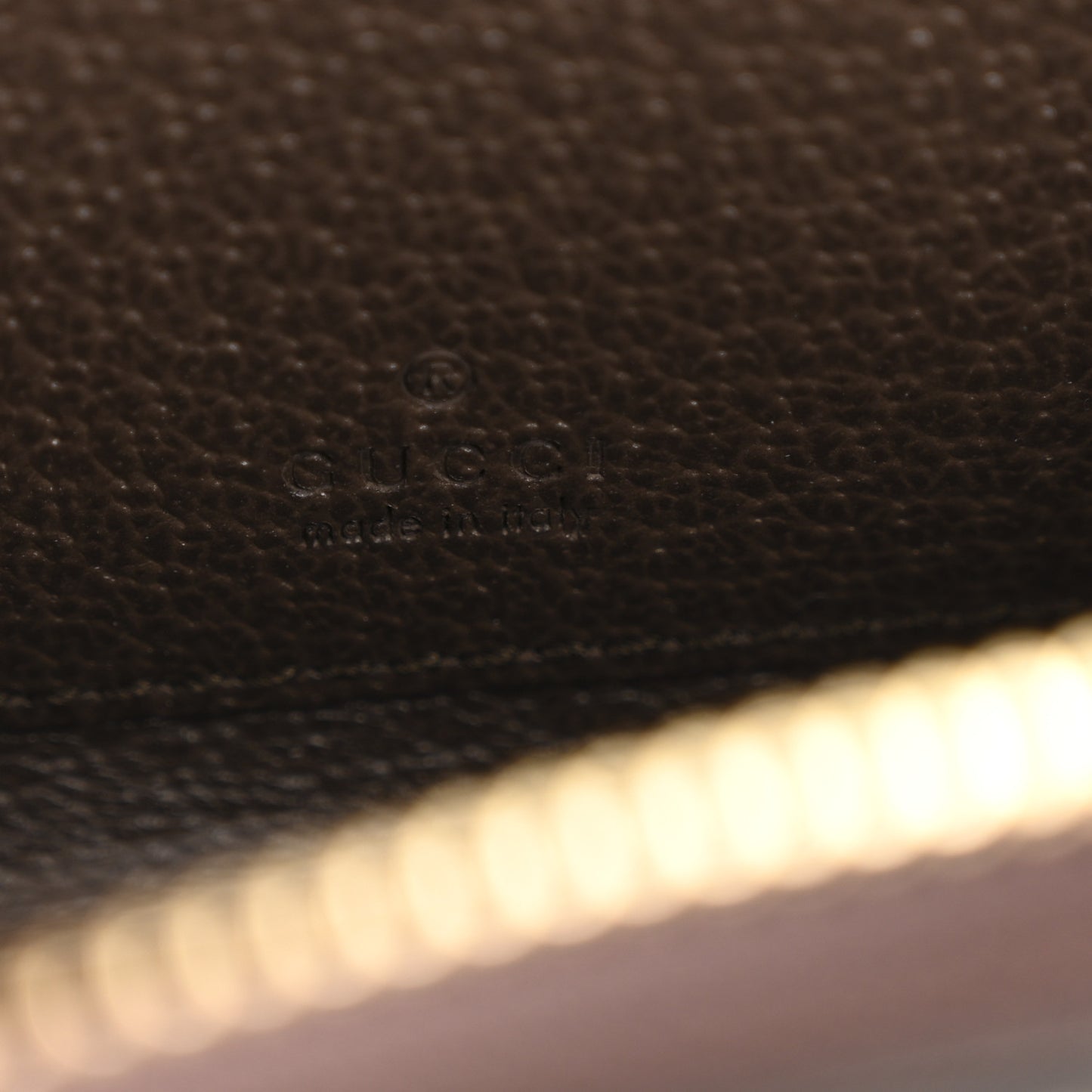 GG Supreme Monogram Textured Dollar Calfskin Web Ophidia Zip Around Card Case Wallet Beige Ebony New Acero