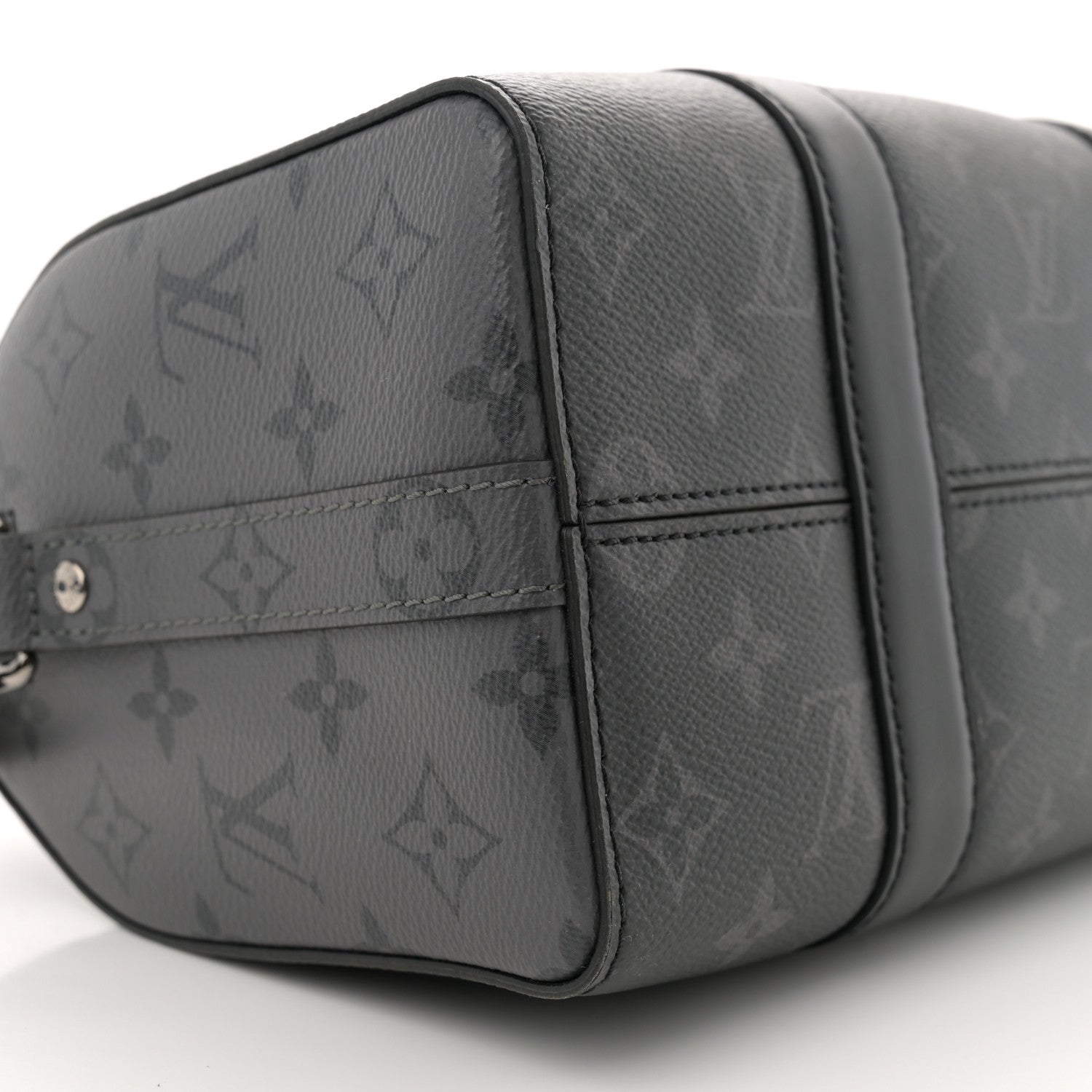 Louis Vuitton Reverse Monogram Eclipse City Keepall 8 of 9