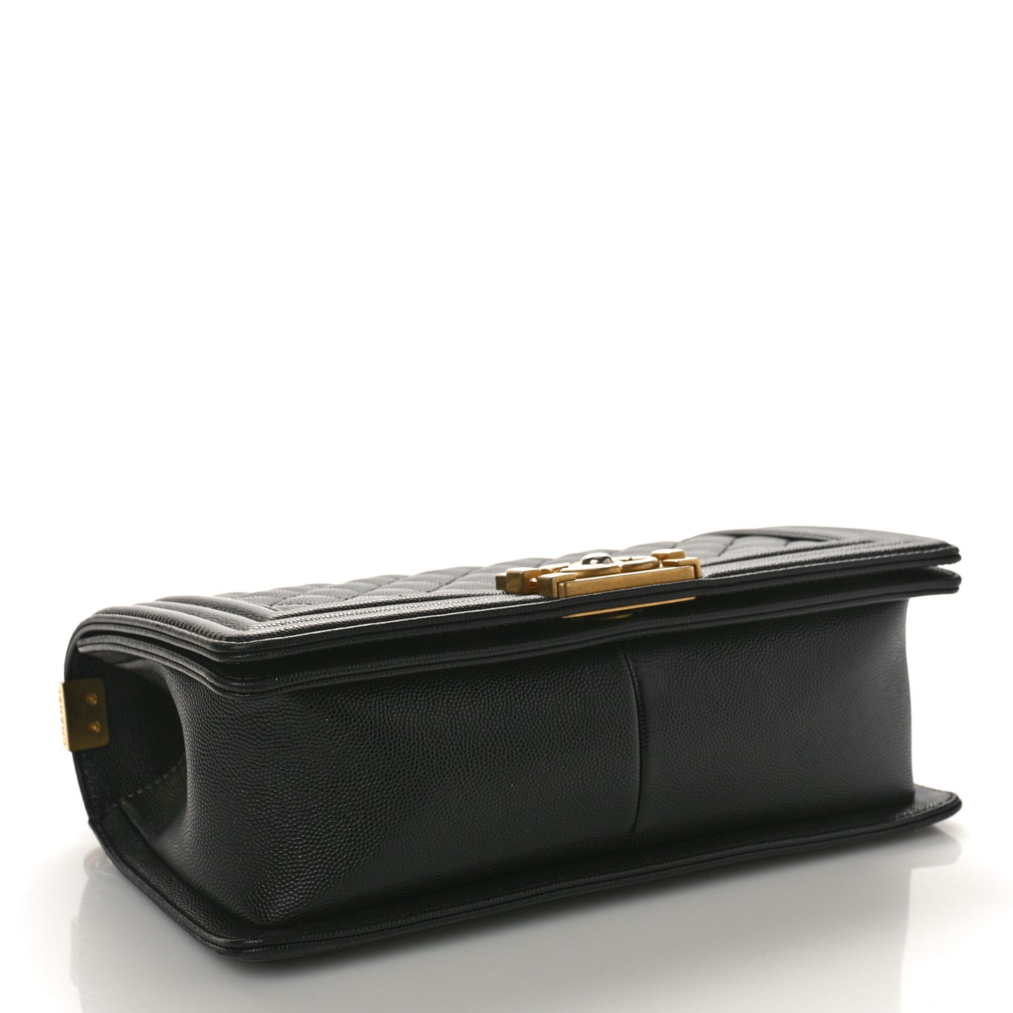 Caviar Quilted Medium Boy Flap Black