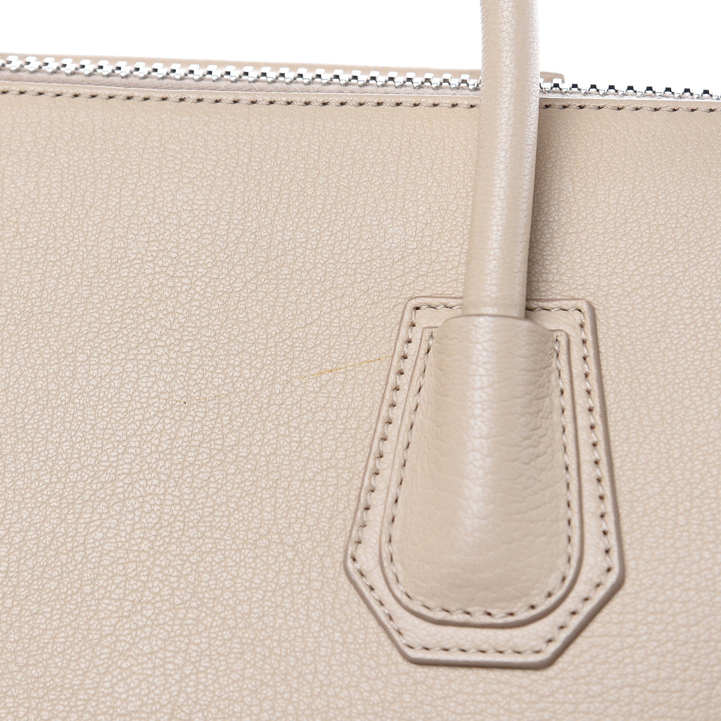 Sugar Goatskin Medium Antigona Skin