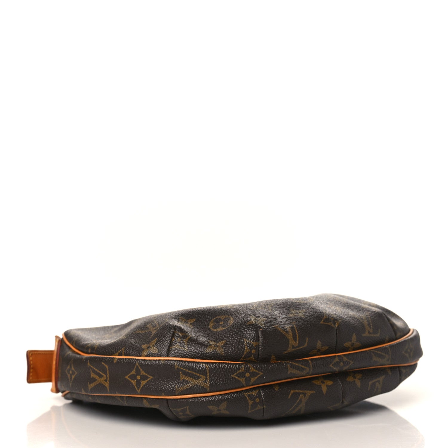 Louis Vuitton Monogram Croissant MM 4 of 10