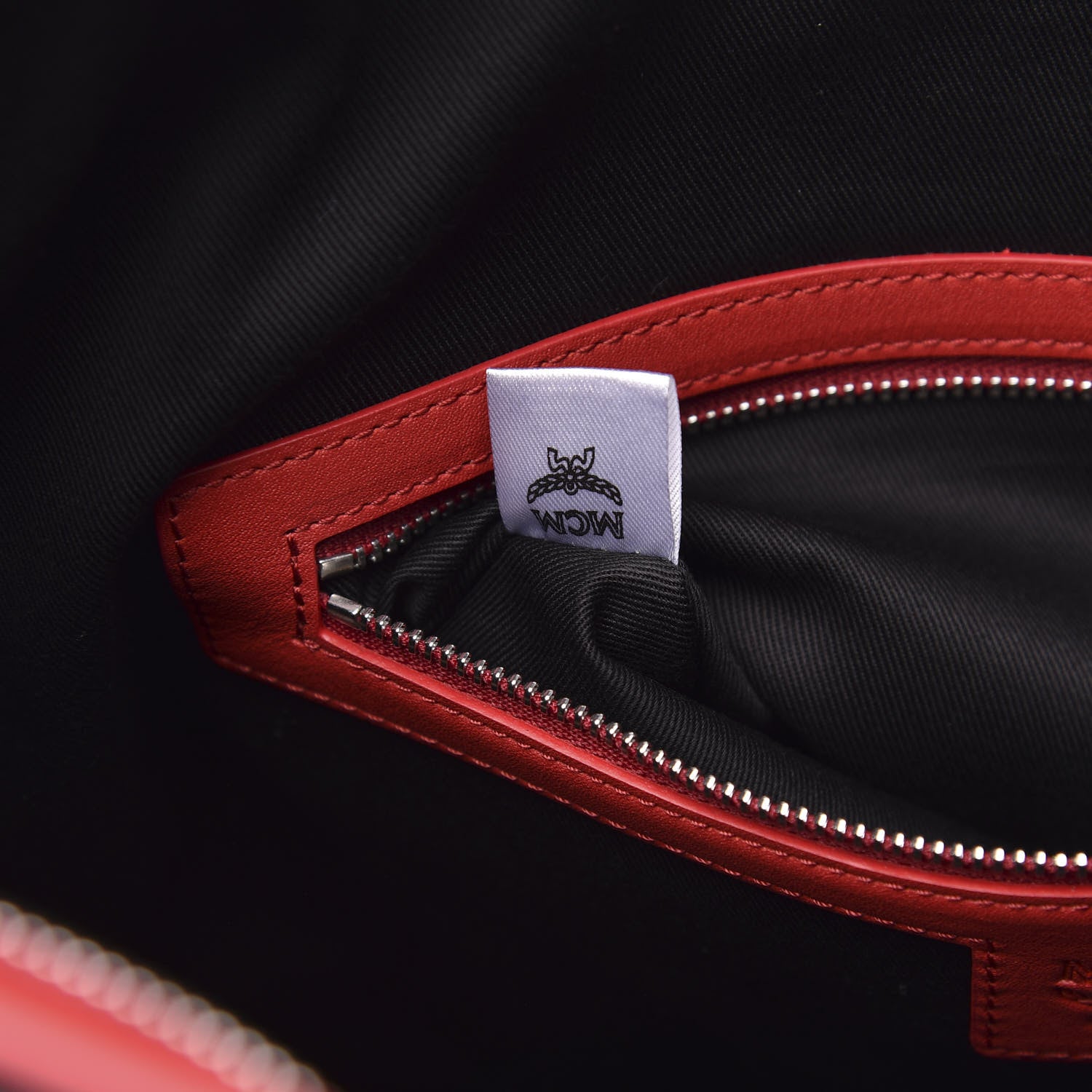 MCM Visetos Medium Klara Hobo Red Black 8 of 12