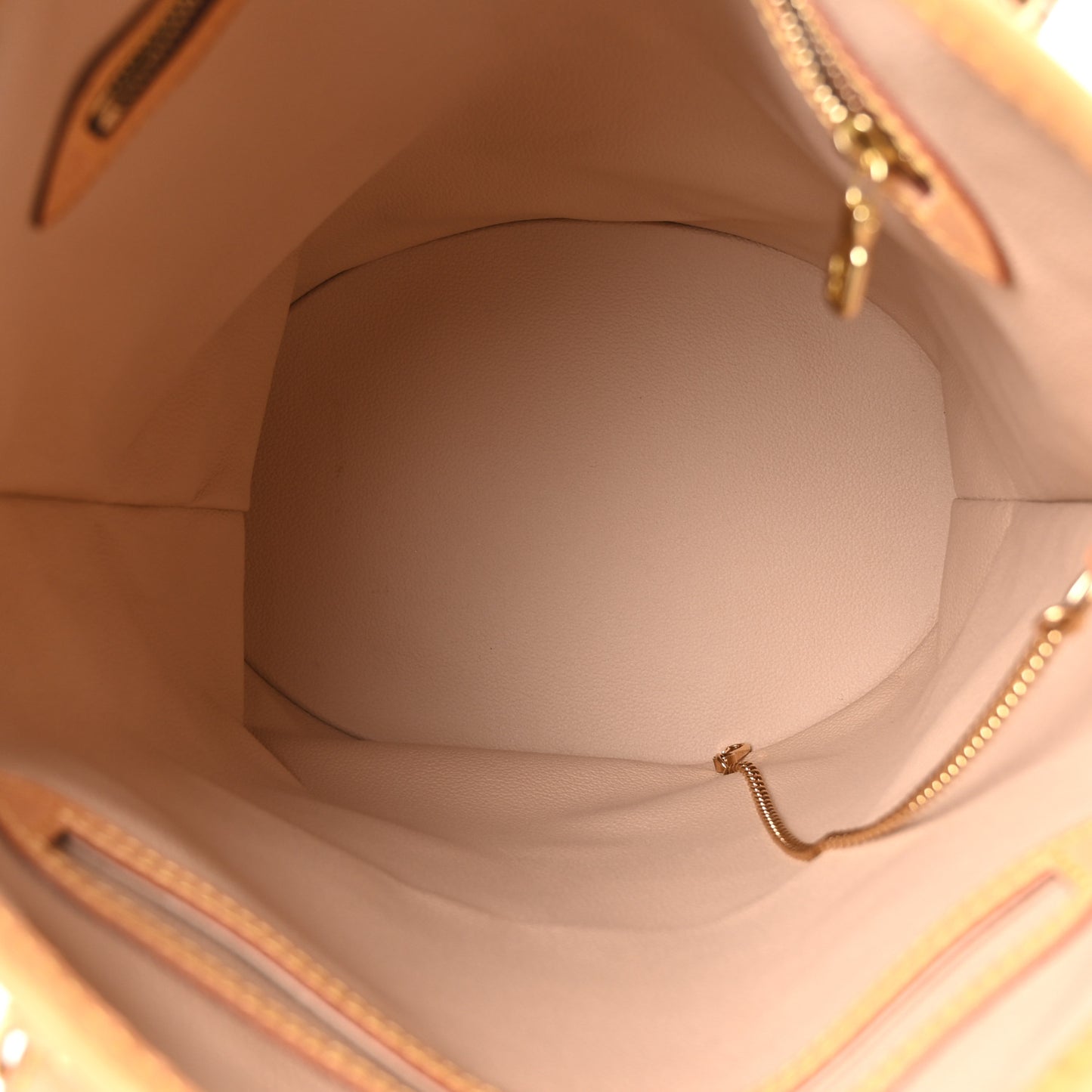 Monogram Bucket 27