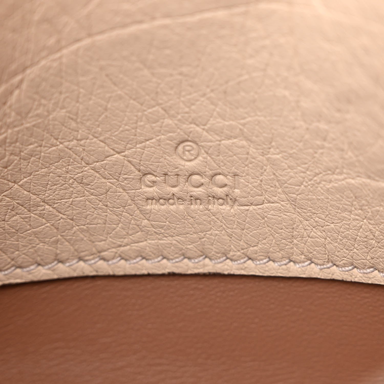 Gucci Ostrich Mini Jackie 1961 Hobo Ivoire 6 of 9