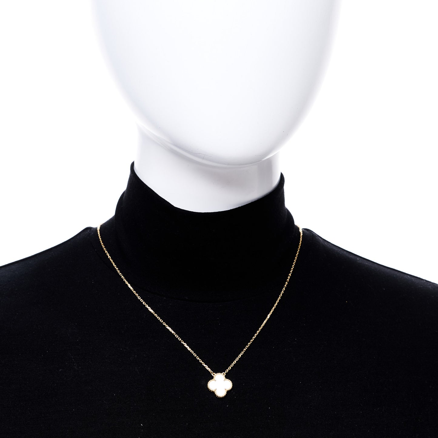 18K Yellow Gold Mother of Pearl Vintage Alhambra Pendant Necklace