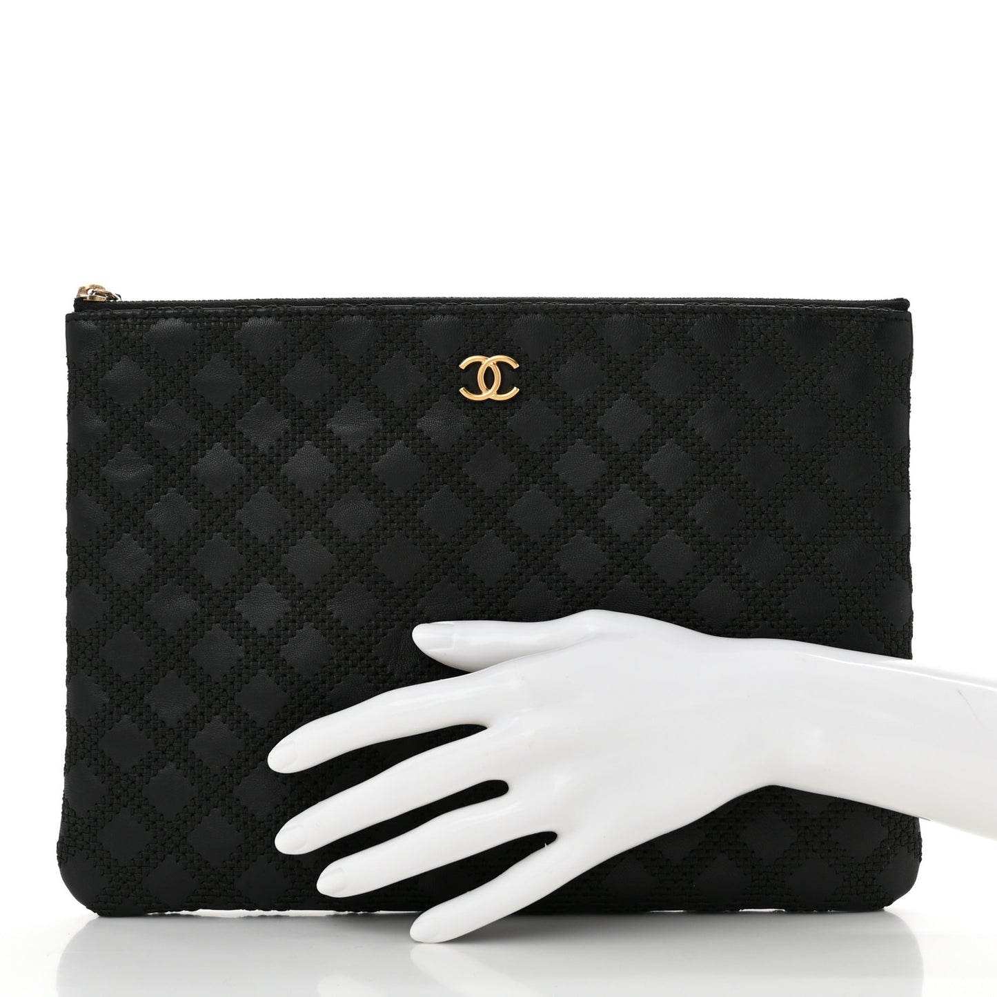 Lambskin Stitched Quilted Medium Cosmetic Case Black