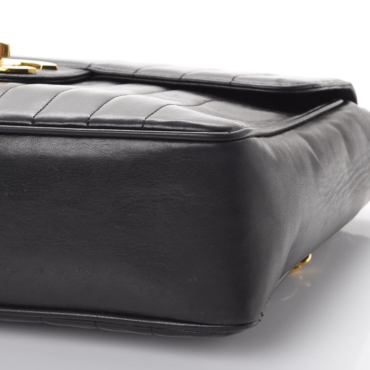 Lambskin Vertical Quilt Jumbo Single Flap Black