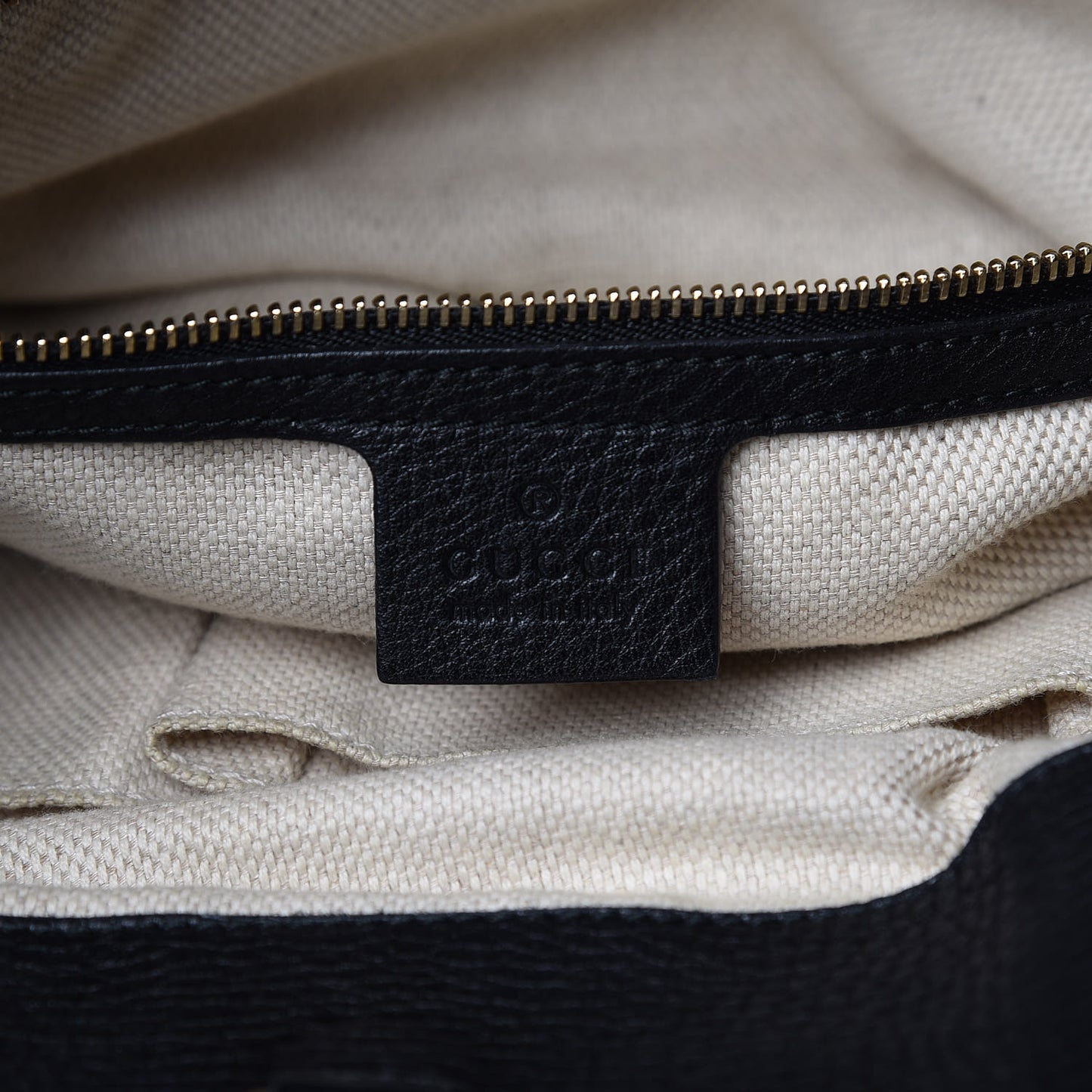 Pebbled Calfskin Medium Soho Chain Shoulder Bag Black