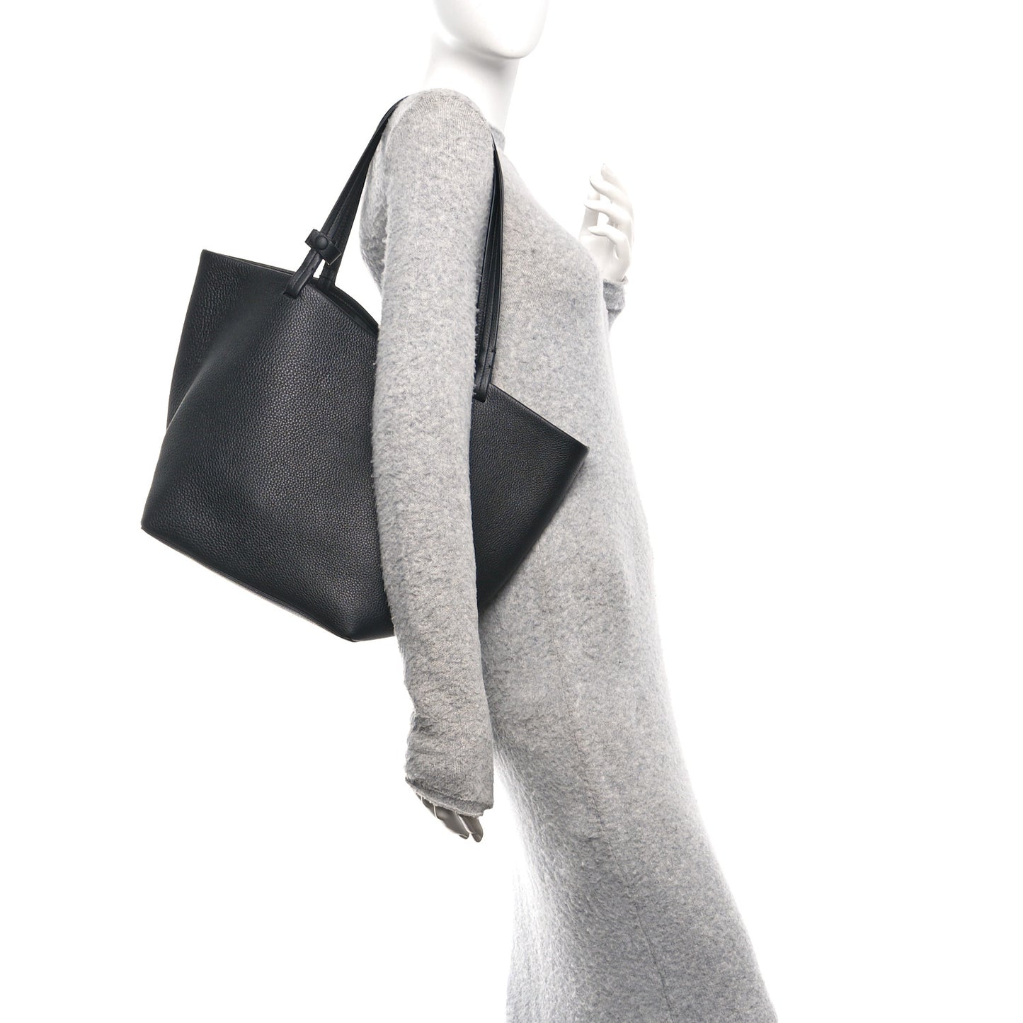 Grained Calfskin Park Tote Three Black