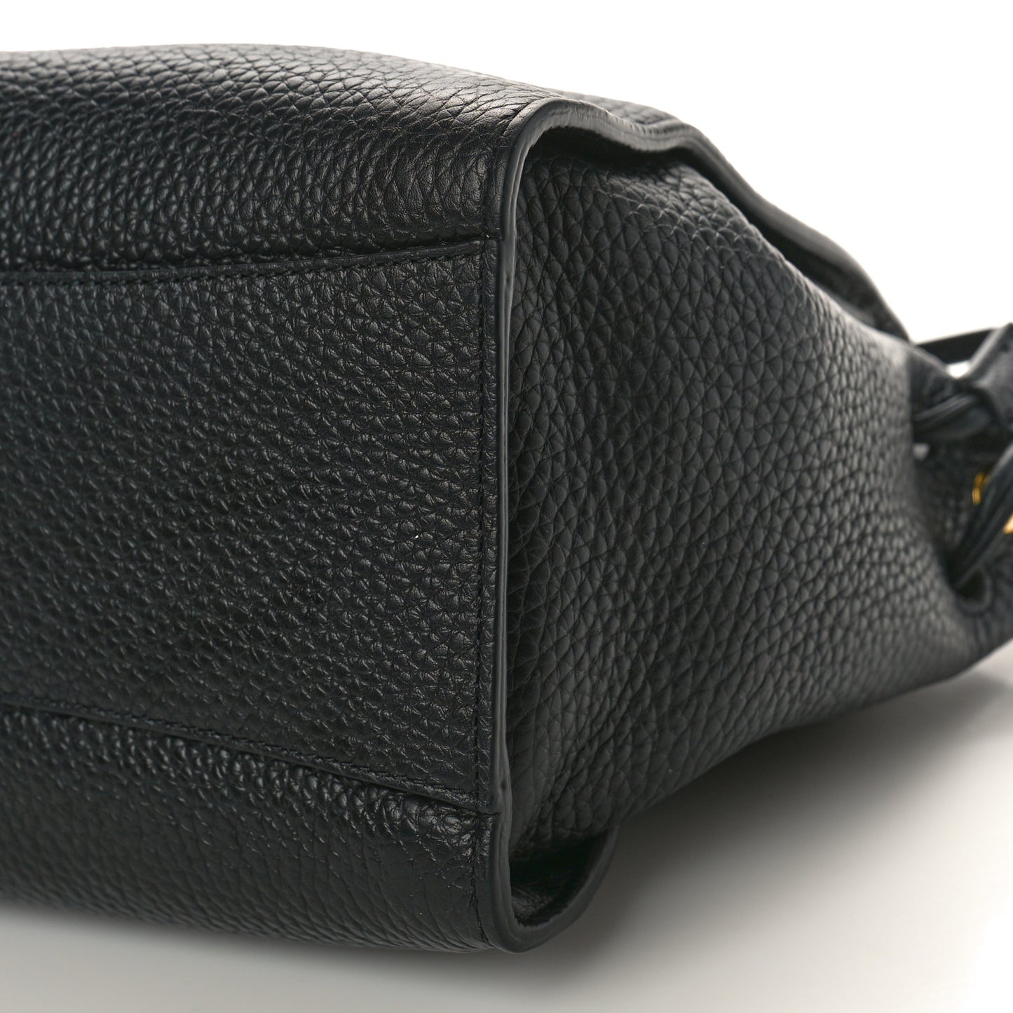 Heavy Grain Iris Tote Black