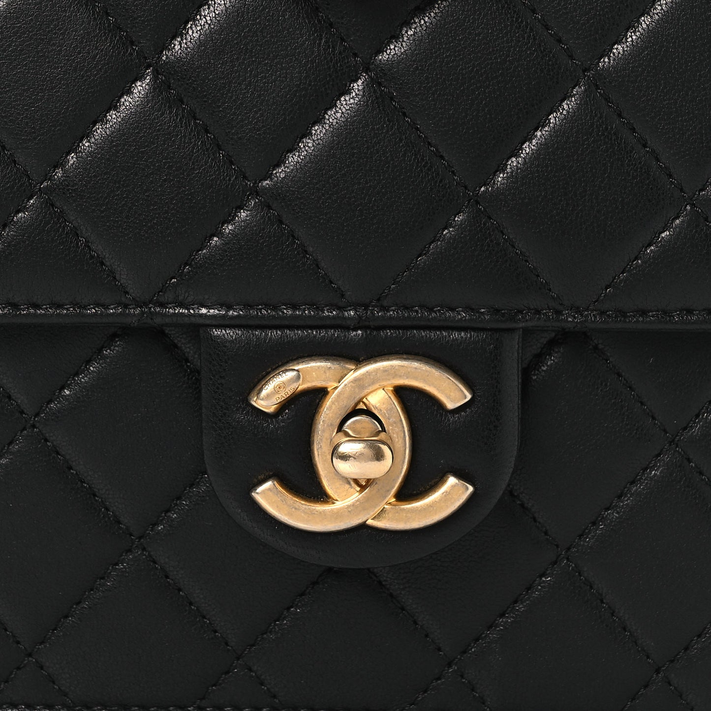Goatskin Quilted Chic Pearls Flap Black