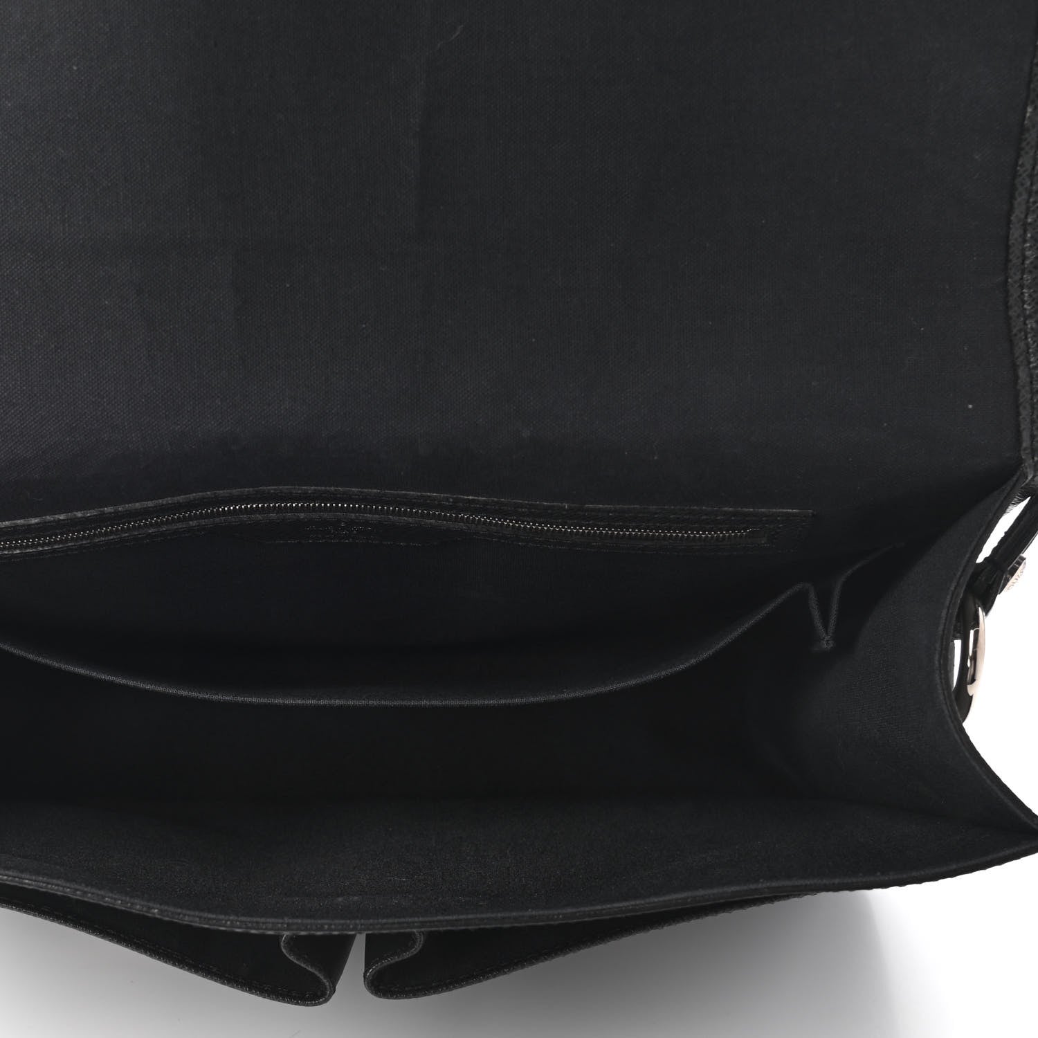 Louis Vuitton Taiga Alexei Messenger Ardoise 5 of 10
