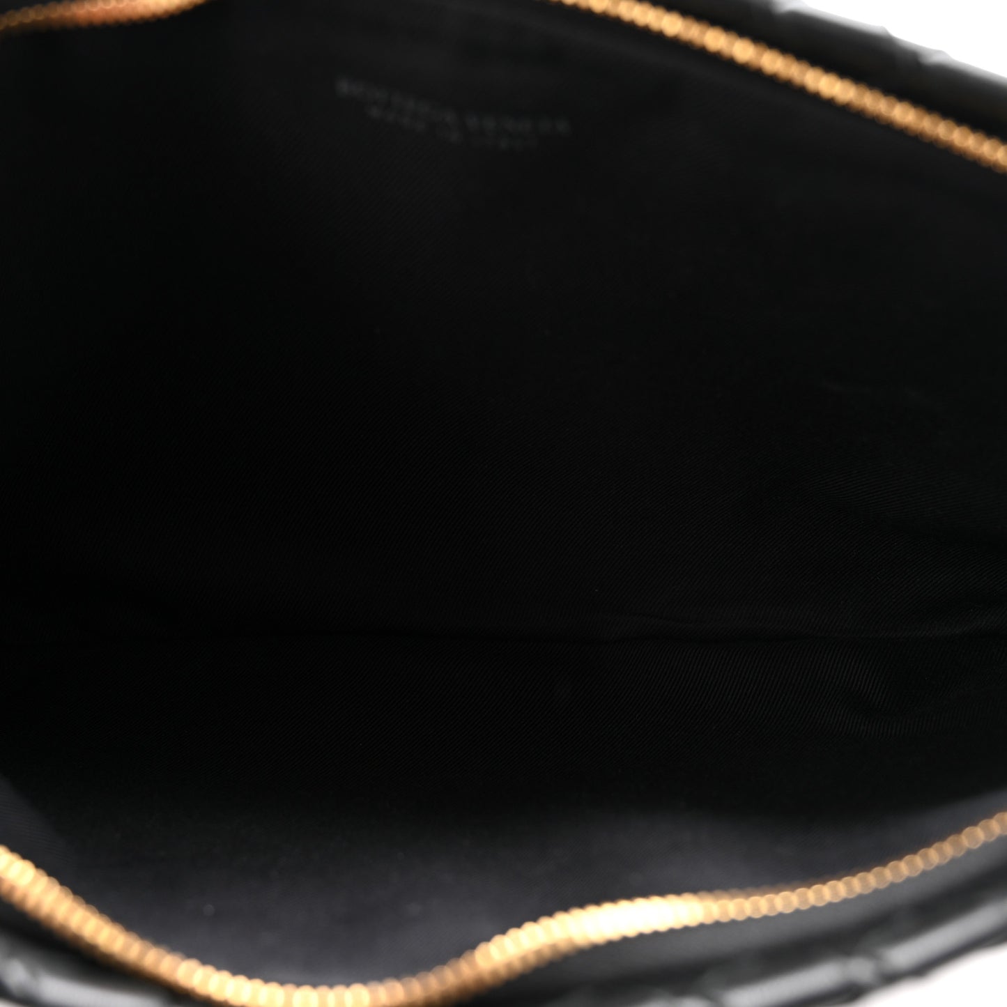 Nappa Intrecciato Large Flat Pouch Black