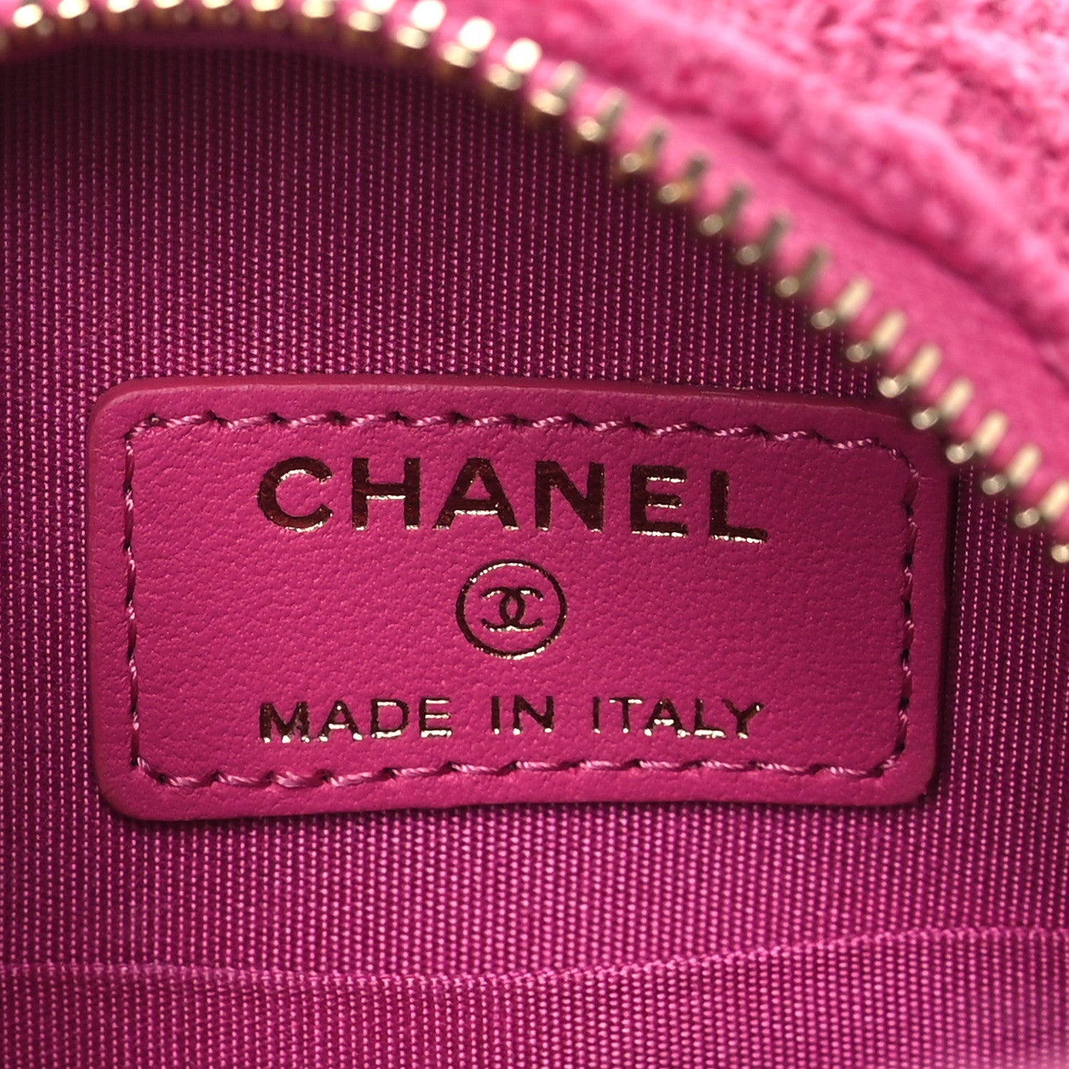 Chanel Wool Tweed Lambskin Quilted Chanel 19 Round Clutch With Chain and Coin Purse Fuchsia 7 of 11