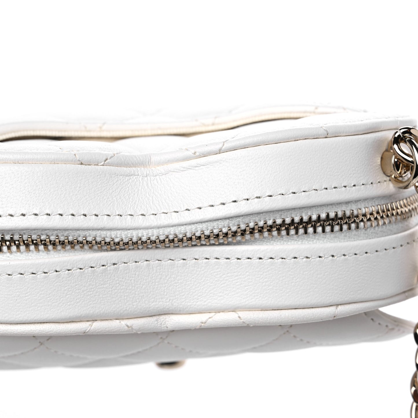 Lambskin Quilted CC In Love Heart Clutch With Chain White
