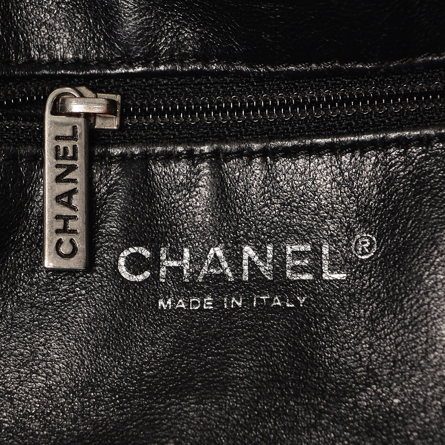 Chanel Glazed Caviar East West Modern Chain Tote Black 6 of 7