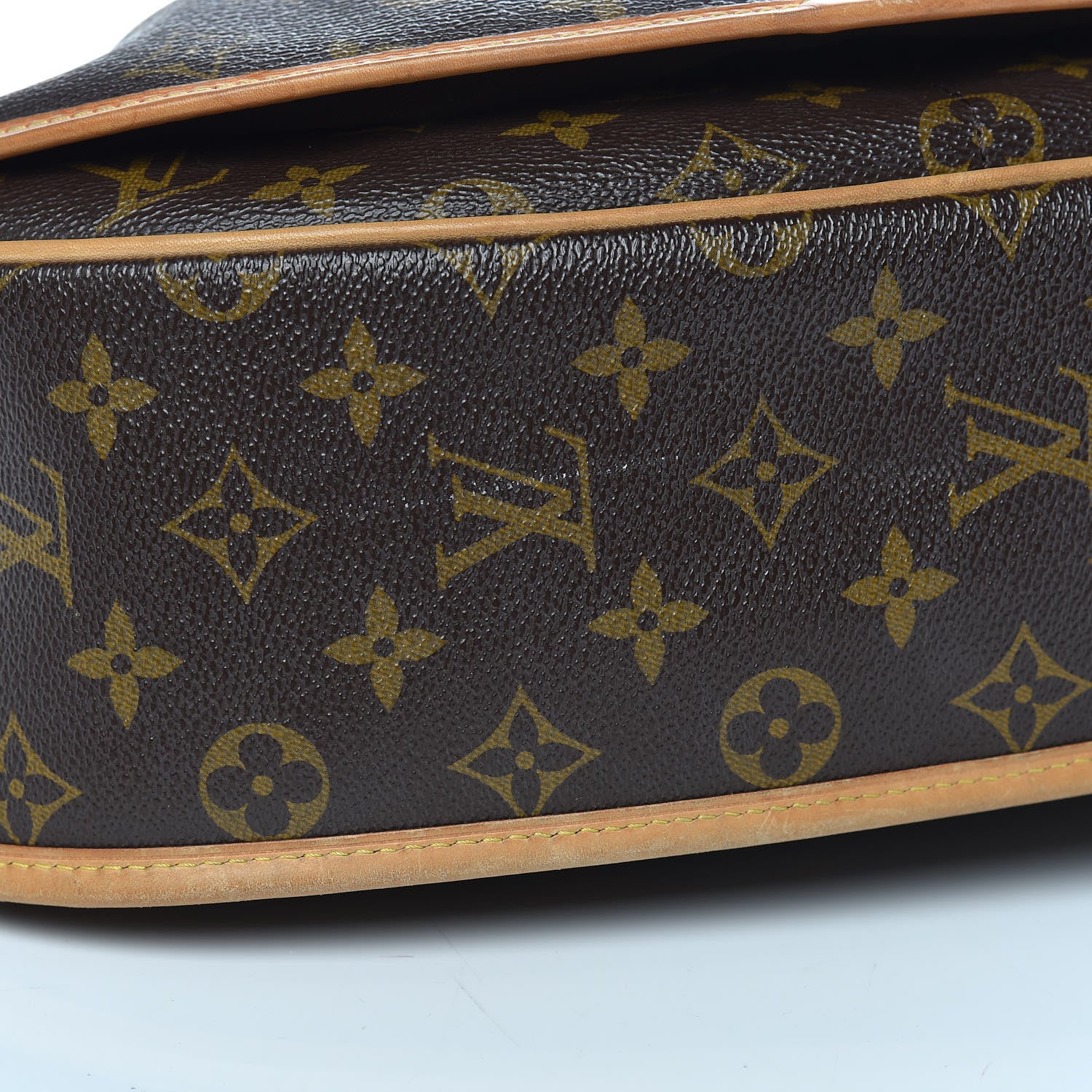 Louis Vuitton Monogram Menilmontant MM 15 of 16