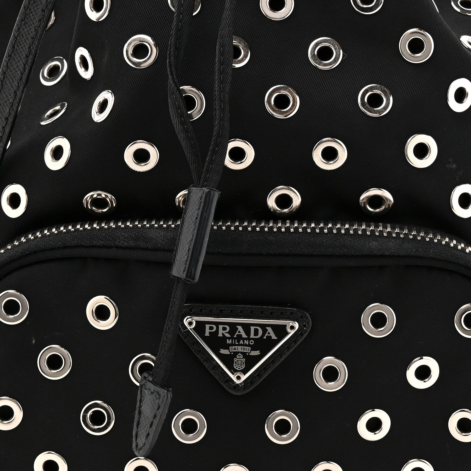PRADA ガーメント Prada Tessuto Nylon Saffiano Grommets Mini Bucket Crossbody Bag