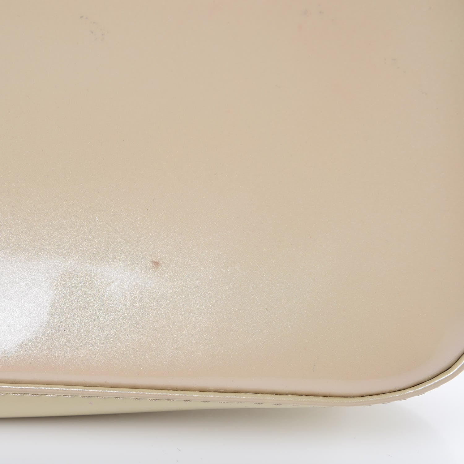 Louis Vuitton Patent Sobe Clutch Blanc Corail 13 of 15