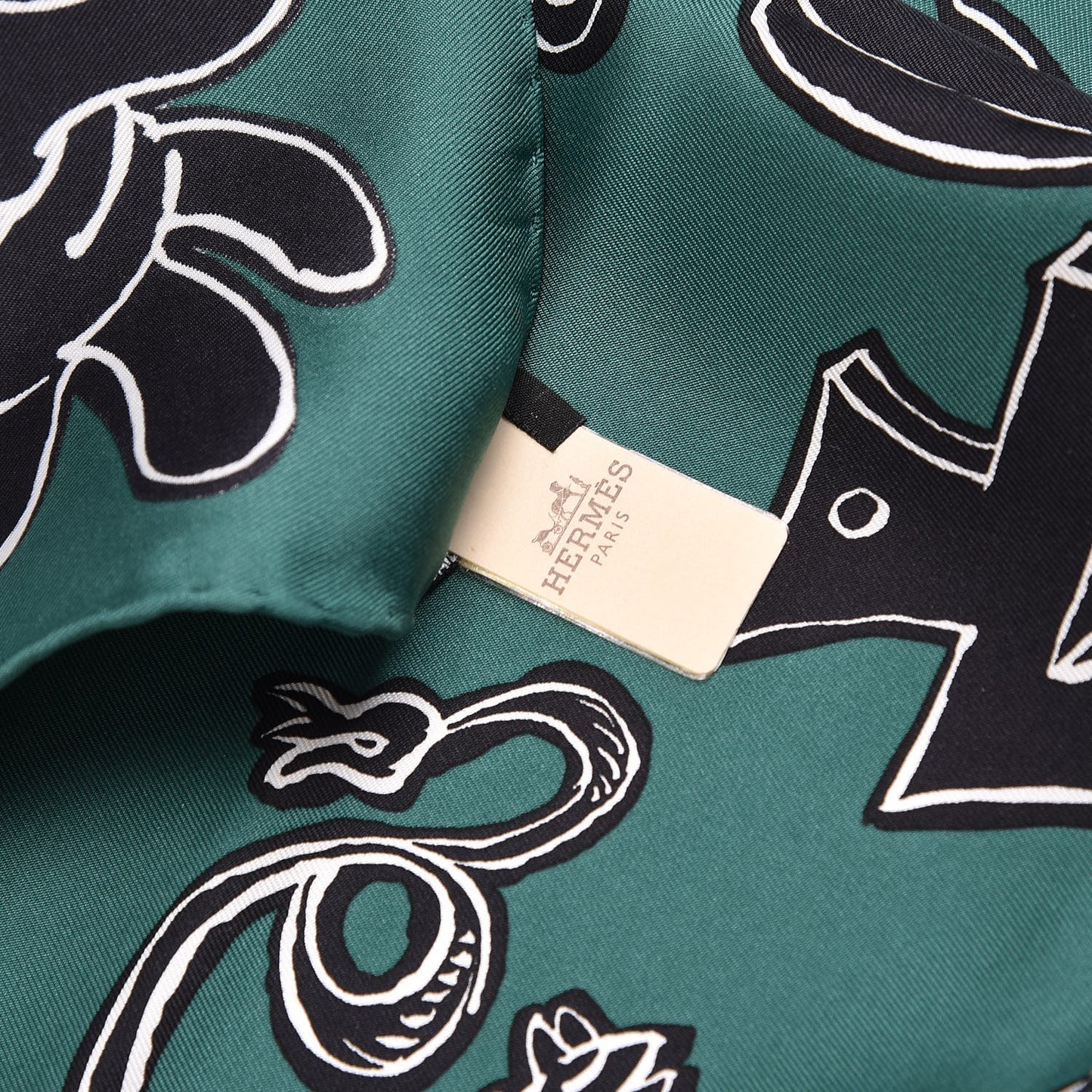 Silk Serio Ludere Scarf 90 Vert Black White