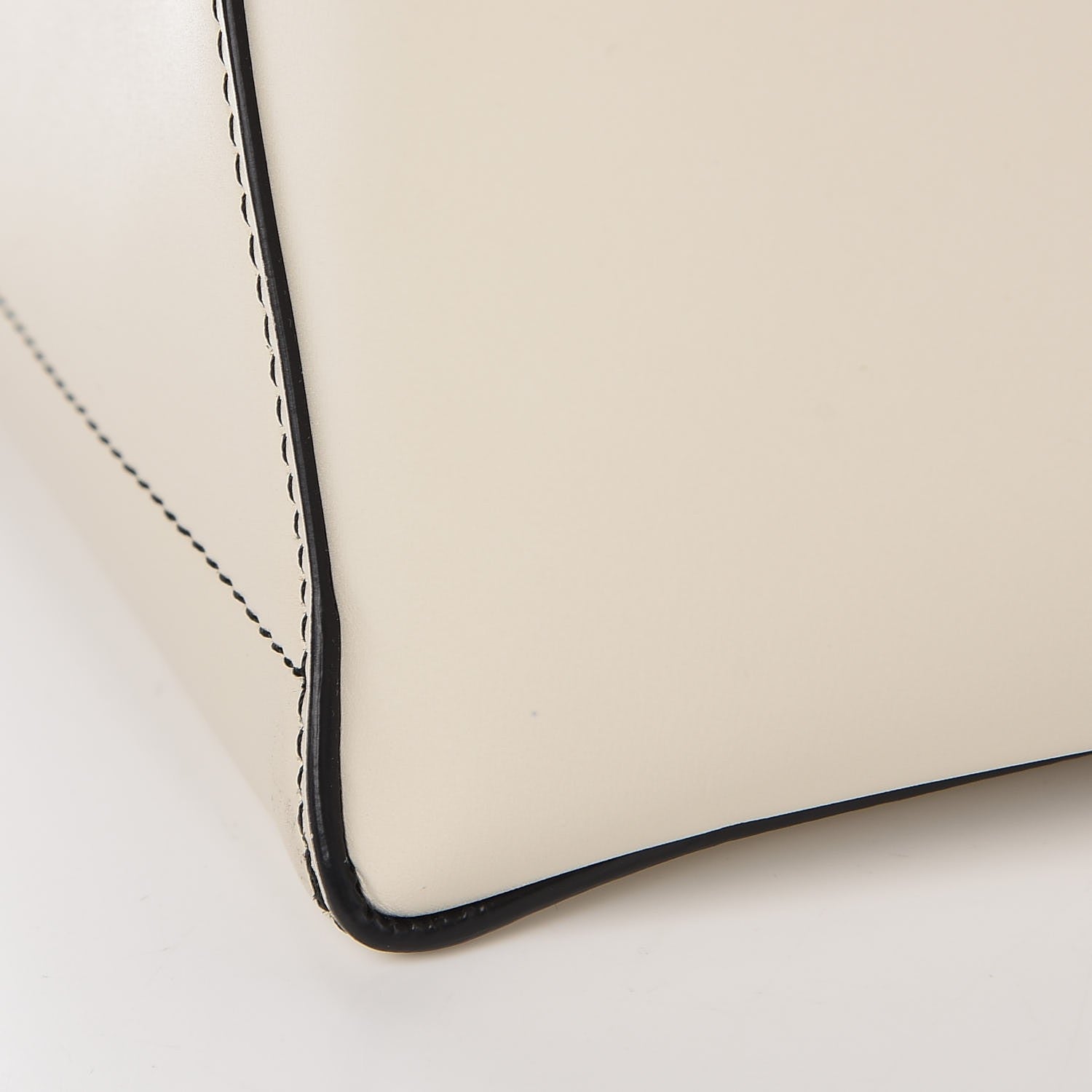 Celine Supersoft Calfskin Sangle Bucket Bag White 13 of 13