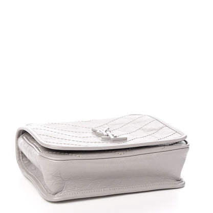 Saint Laurent Crinkled Calfskin Matelasse Monogram Niki Chain Wallet Light Grey 3 of 9