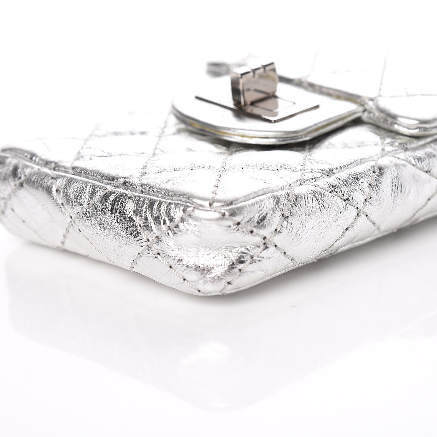 Chanel Metallic Aged Calfskin Quilted 2.55 Reissue Phone Case Silver 6 of 9