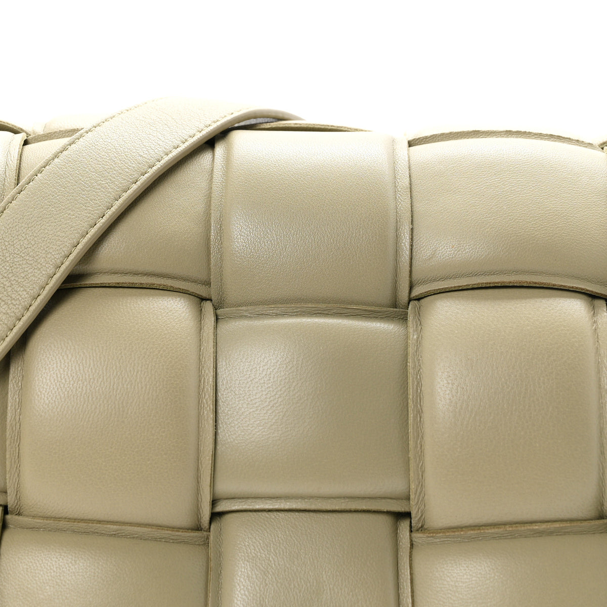 Nappa Maxi Intrecciato Padded Cassette Crossbody Bag Travertine