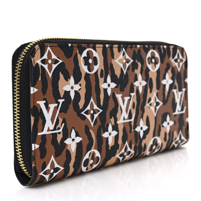 Louis Vuitton Monogram Giant Jungle Zippy Wallet Black 3 of 6