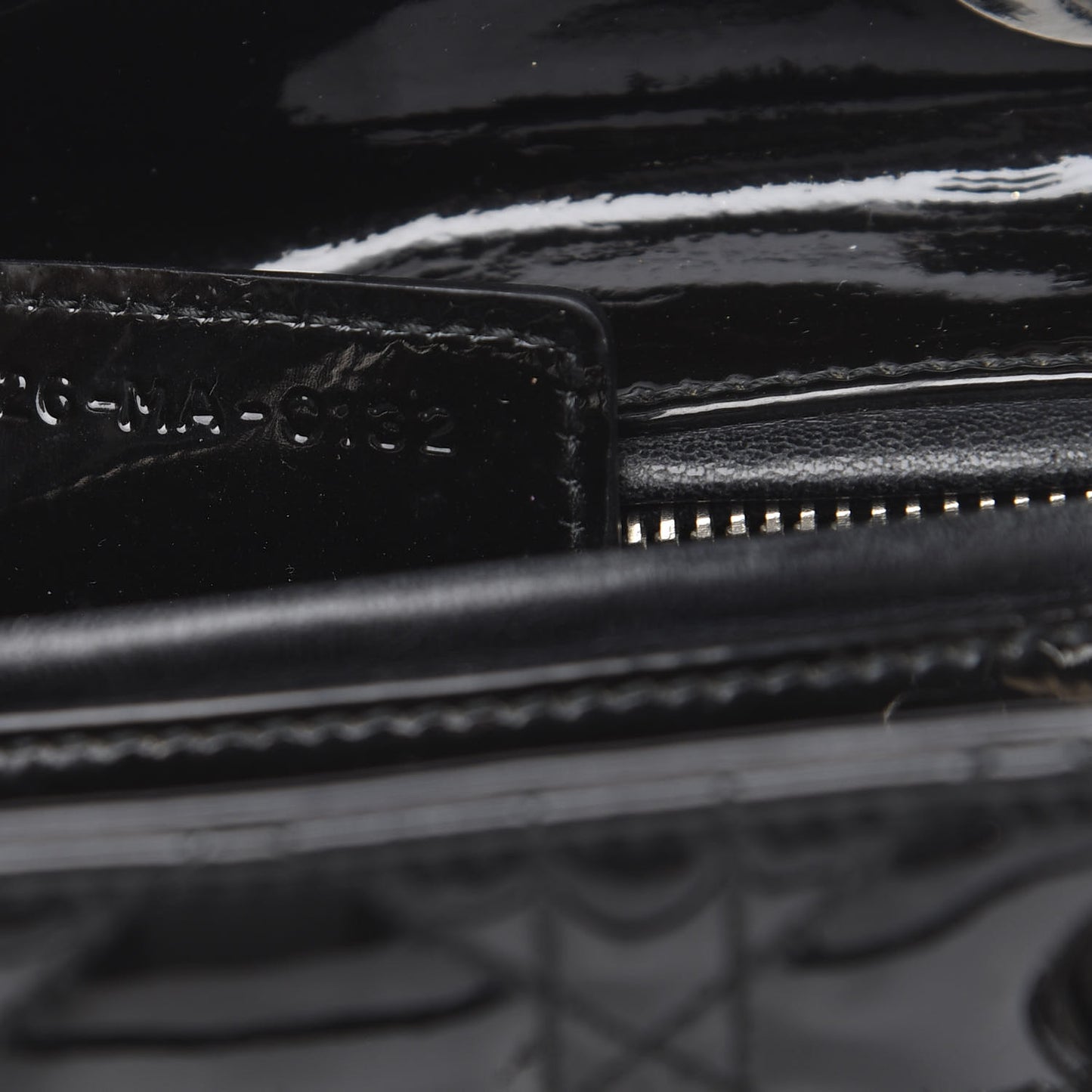 Patent Cannage Medium Lady Dior Black