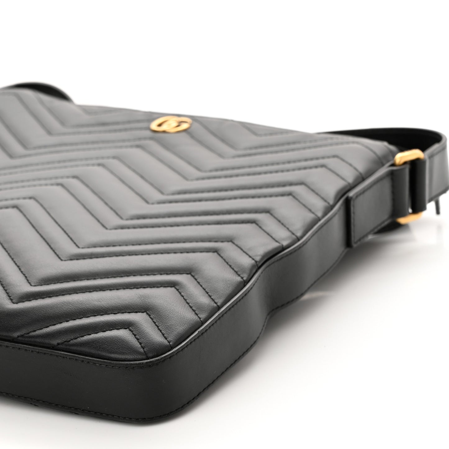 Calfskin Matelasse GG Marmont Flat Messenger Bag Black