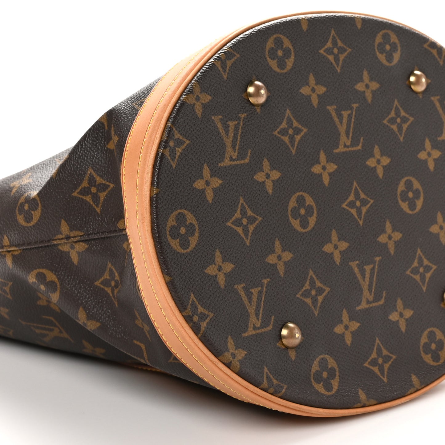 Monogram Bucket 27